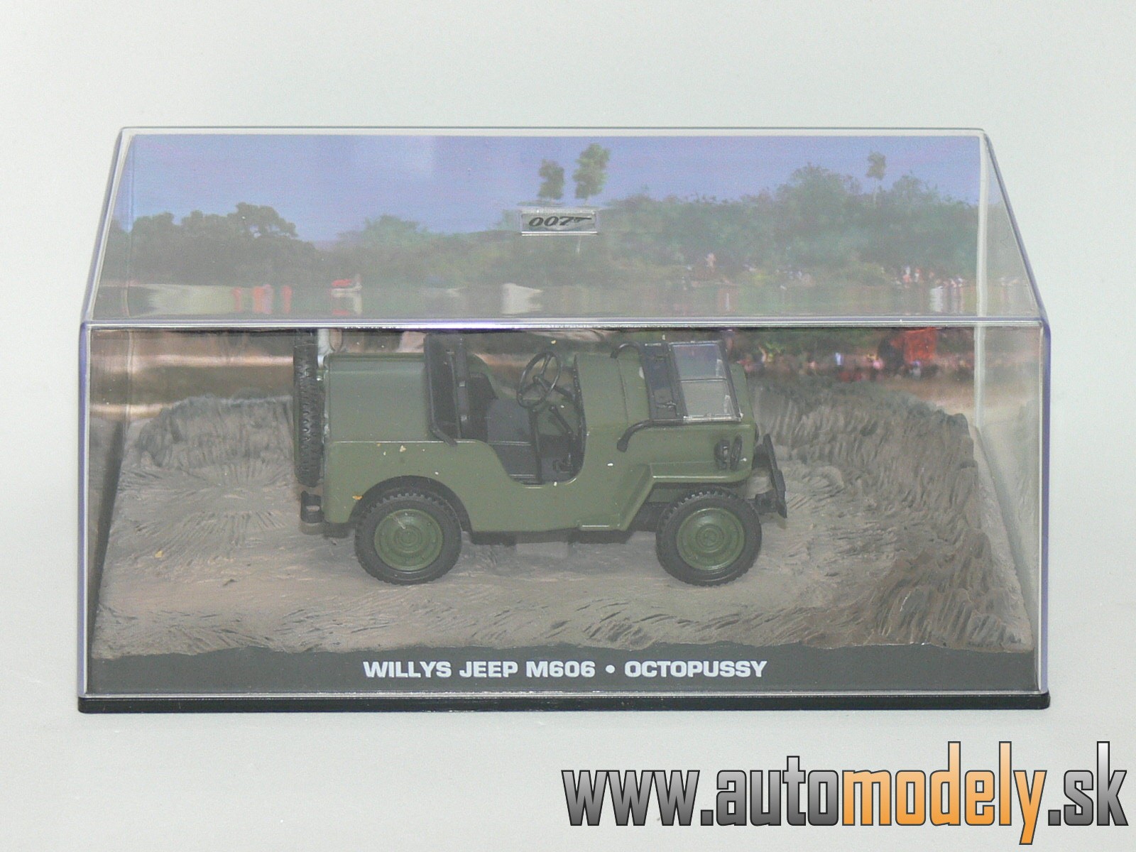 Willys Jeep M606 - Octopussy - James Bond 007 - 1:43
