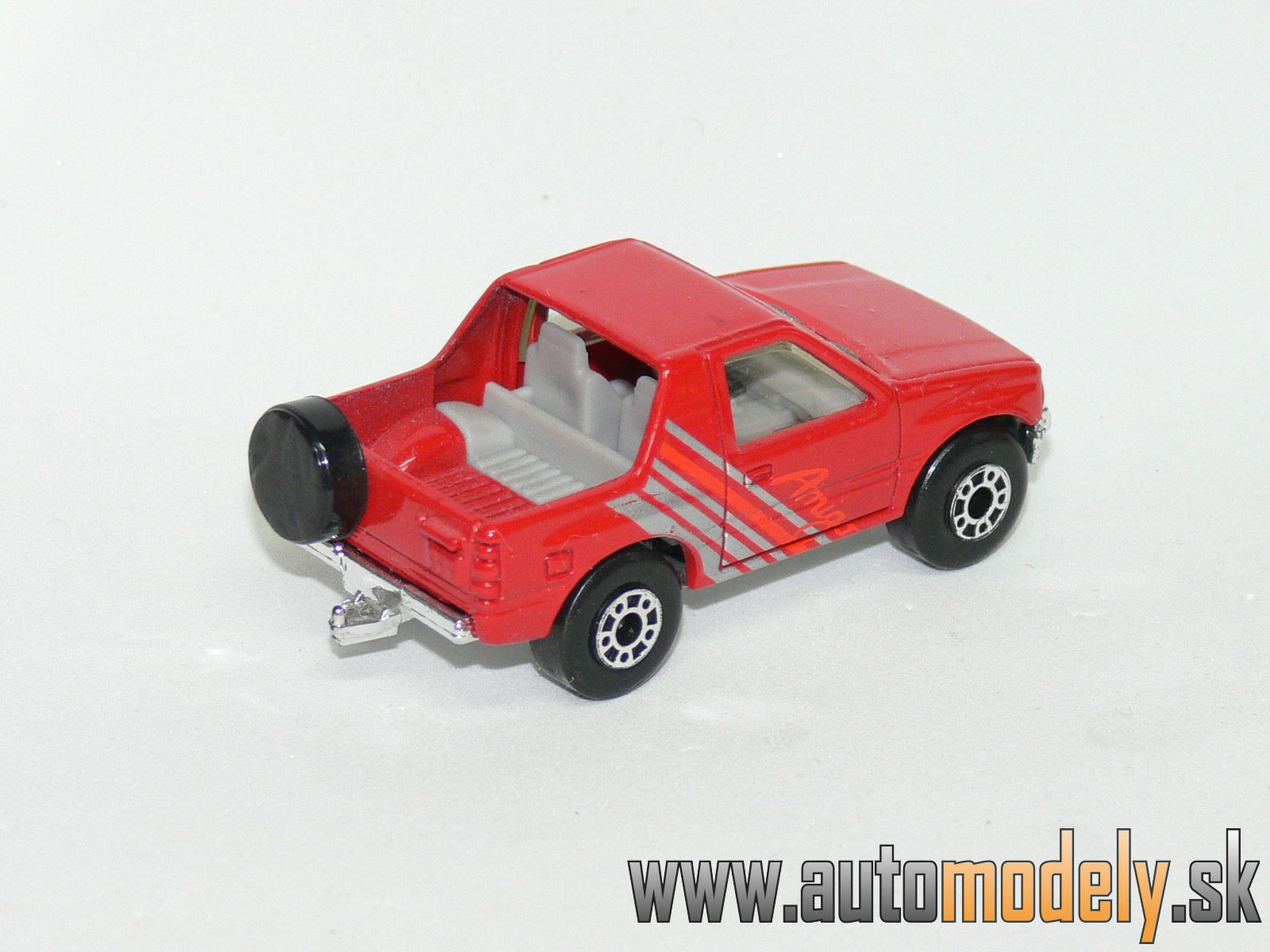 Matchbox - Isuzu Amigo Red