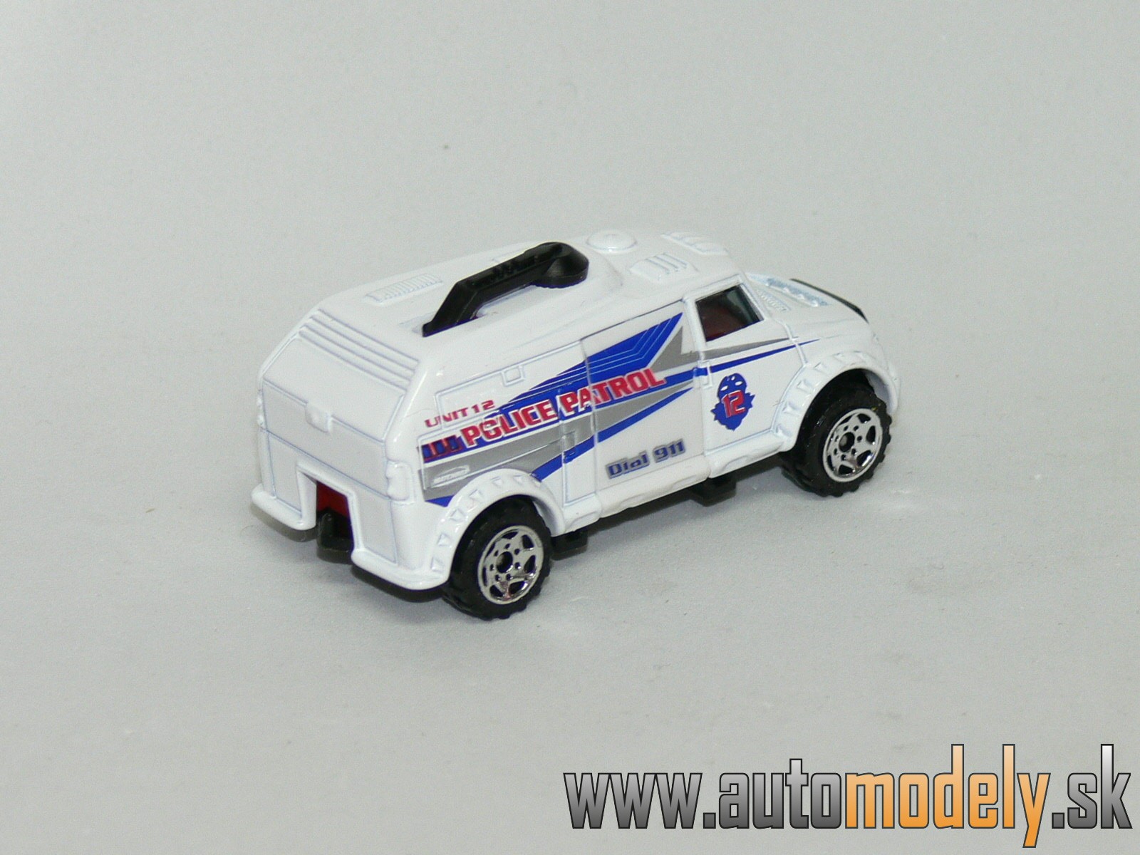 Matchbox - Robot Truck - POLICE PATROL