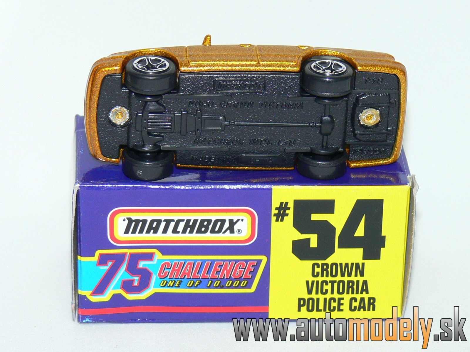 Matchbox No.54 - Ford Crown Victoria POLICE - 1:70