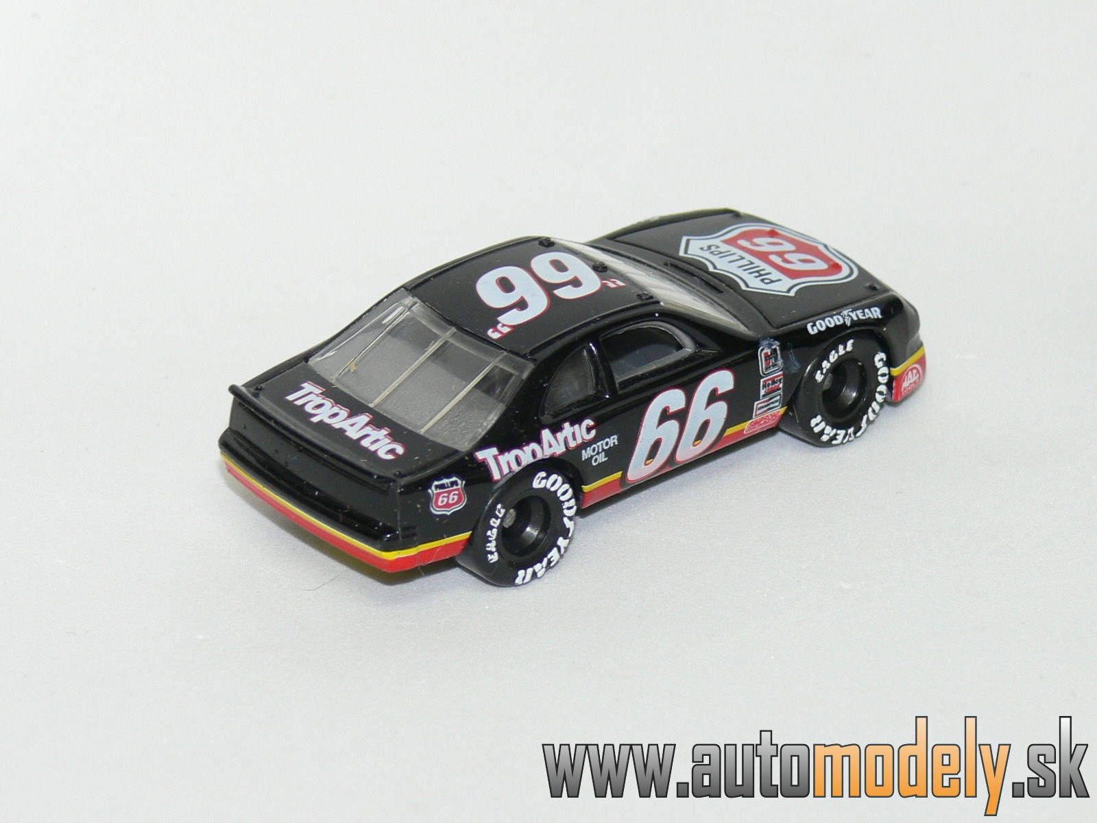 Matchbox - Ford Thunderbird No.66 NASCAR