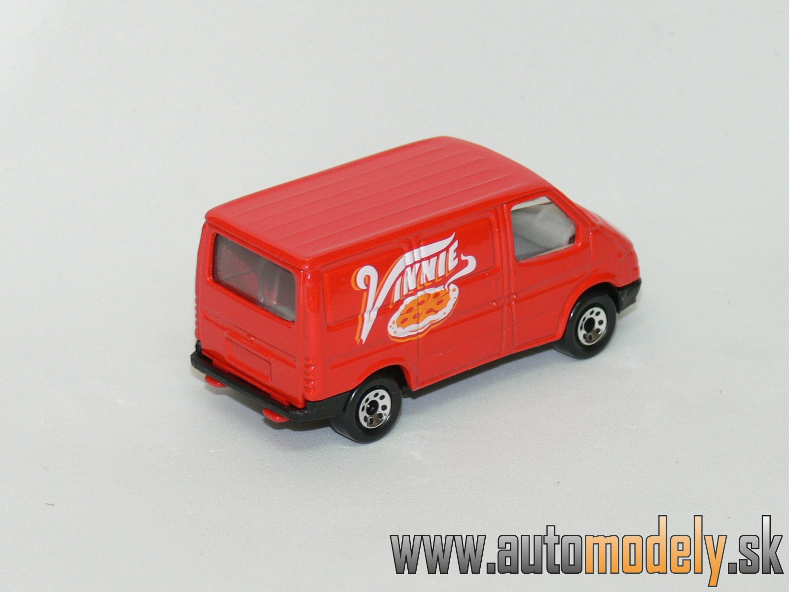 Matchbox - Ford Transit - VINNIE - 1:63