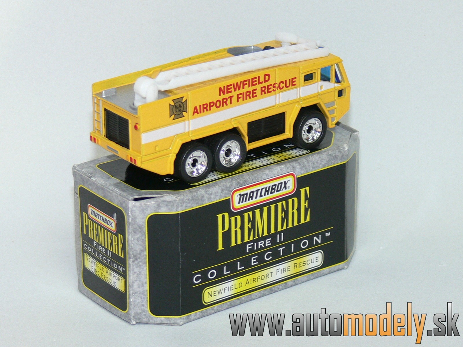 Matchbox Premiere - Newfield Airport Fire Rescue