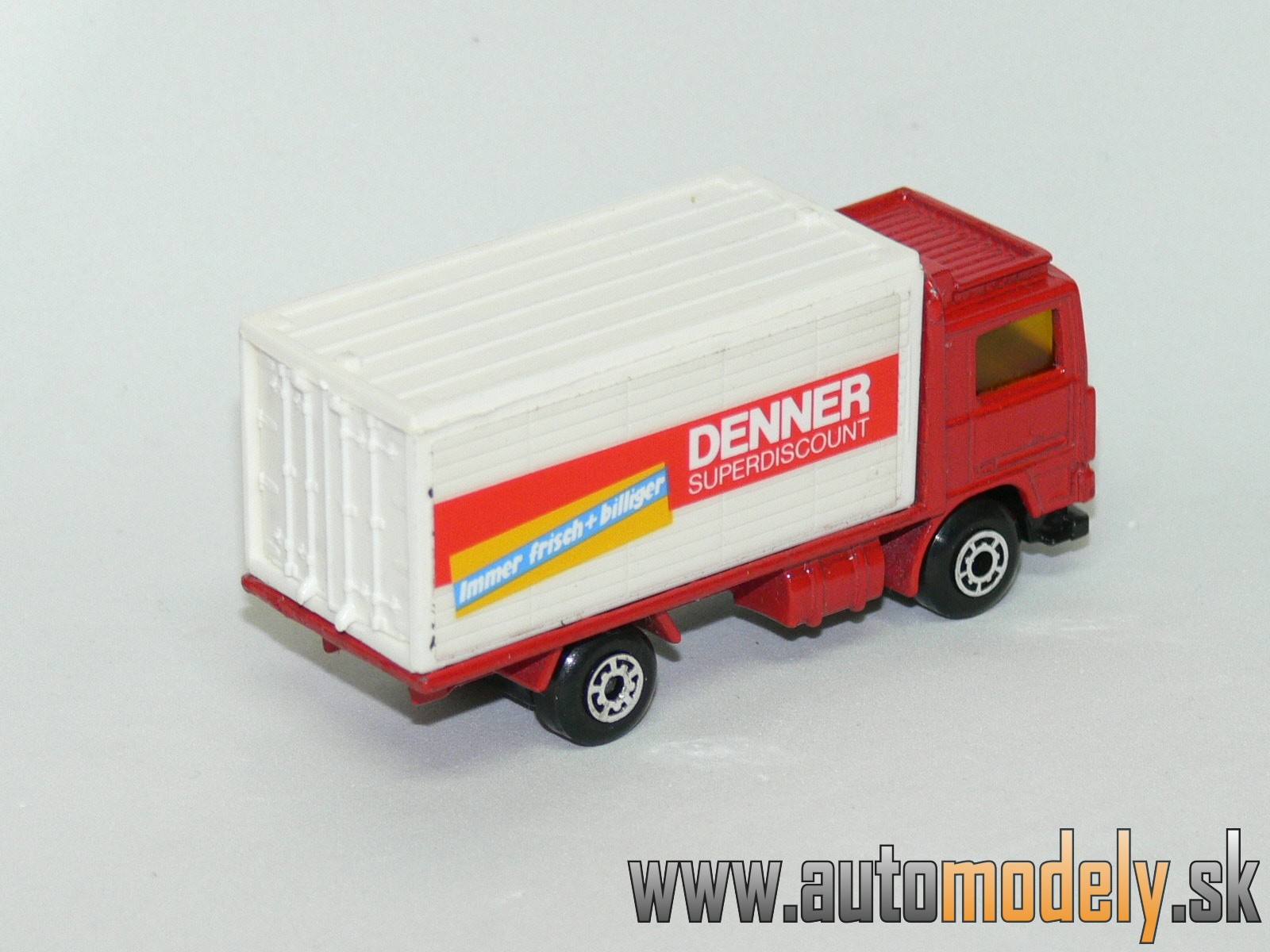 Matchbox - Volvo Truck DENNER SuperDiscount - 1:80