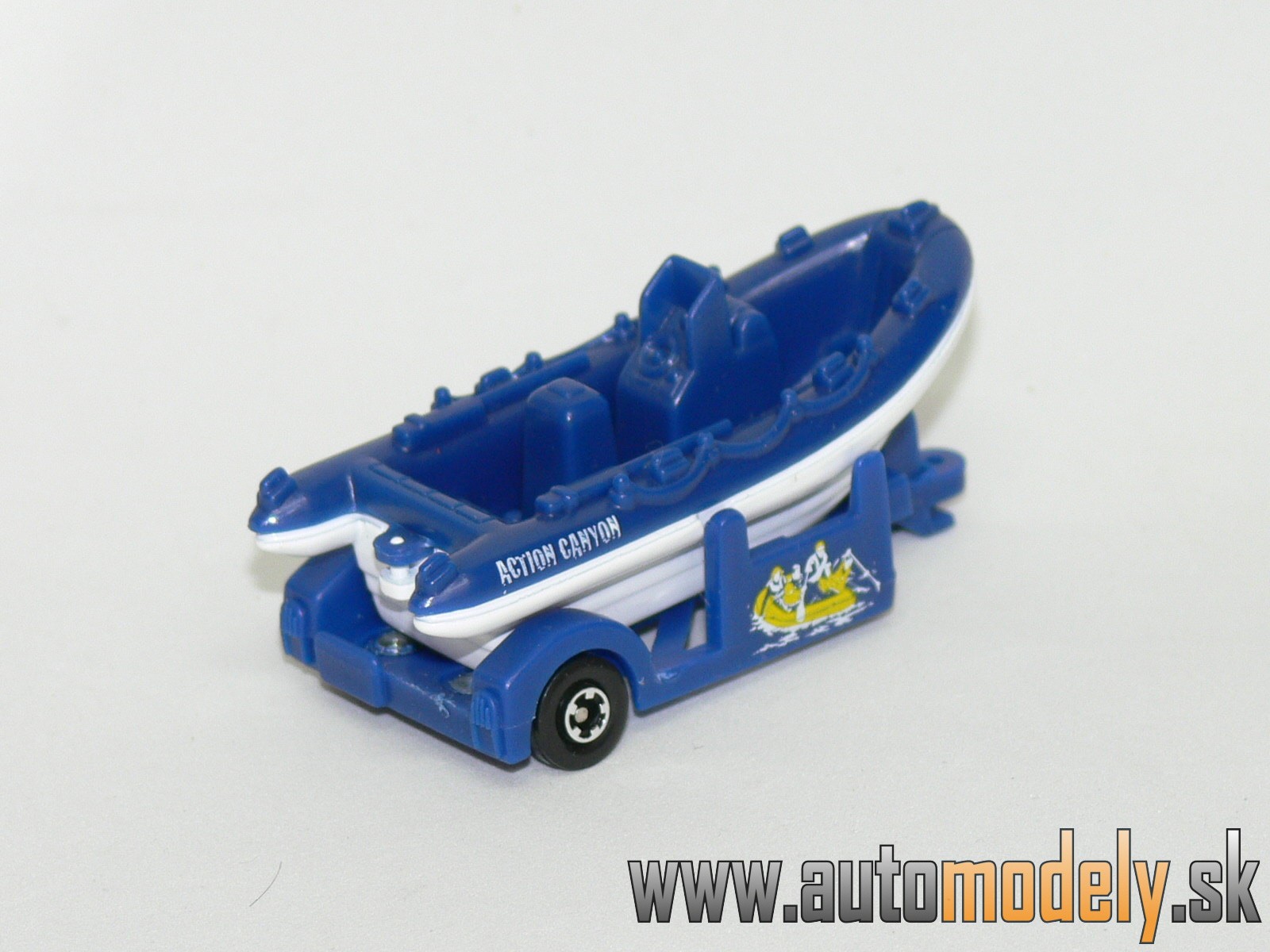 Matchbox - White-Water Raft Boat - 1:70