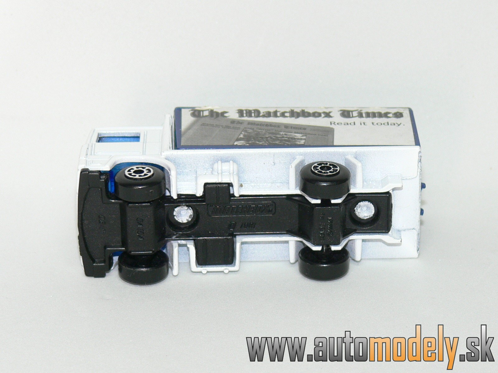 Matchbox - Volvo Truck - The Matchbox Times - 1:80