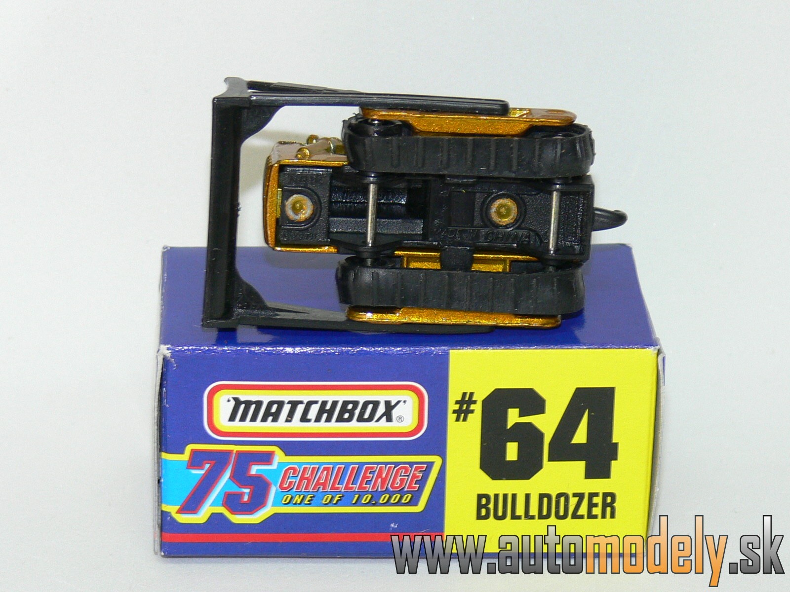 Matchbox - No.64 Bulldozer