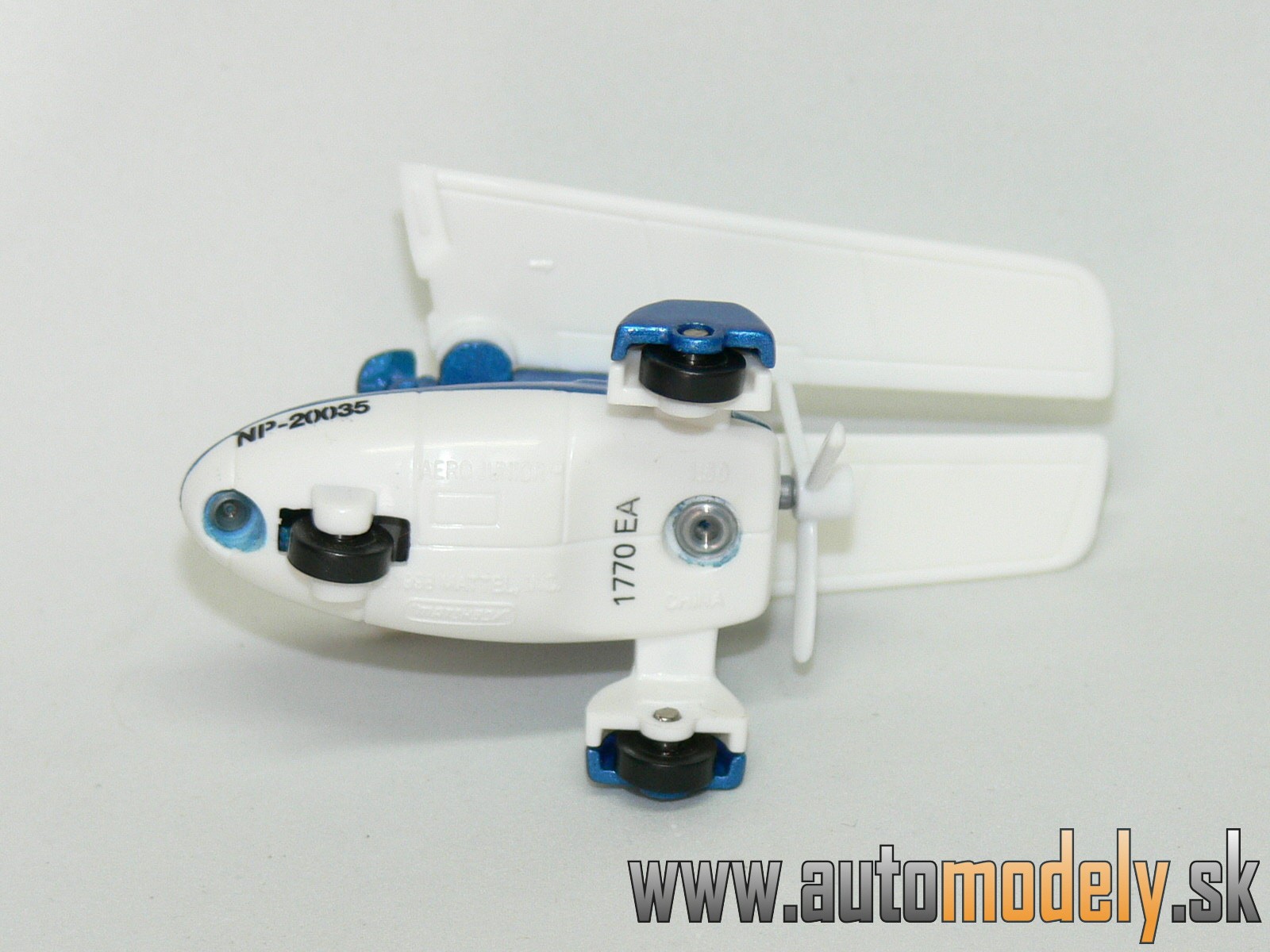 Matchbox - Aero Junior - 1:50