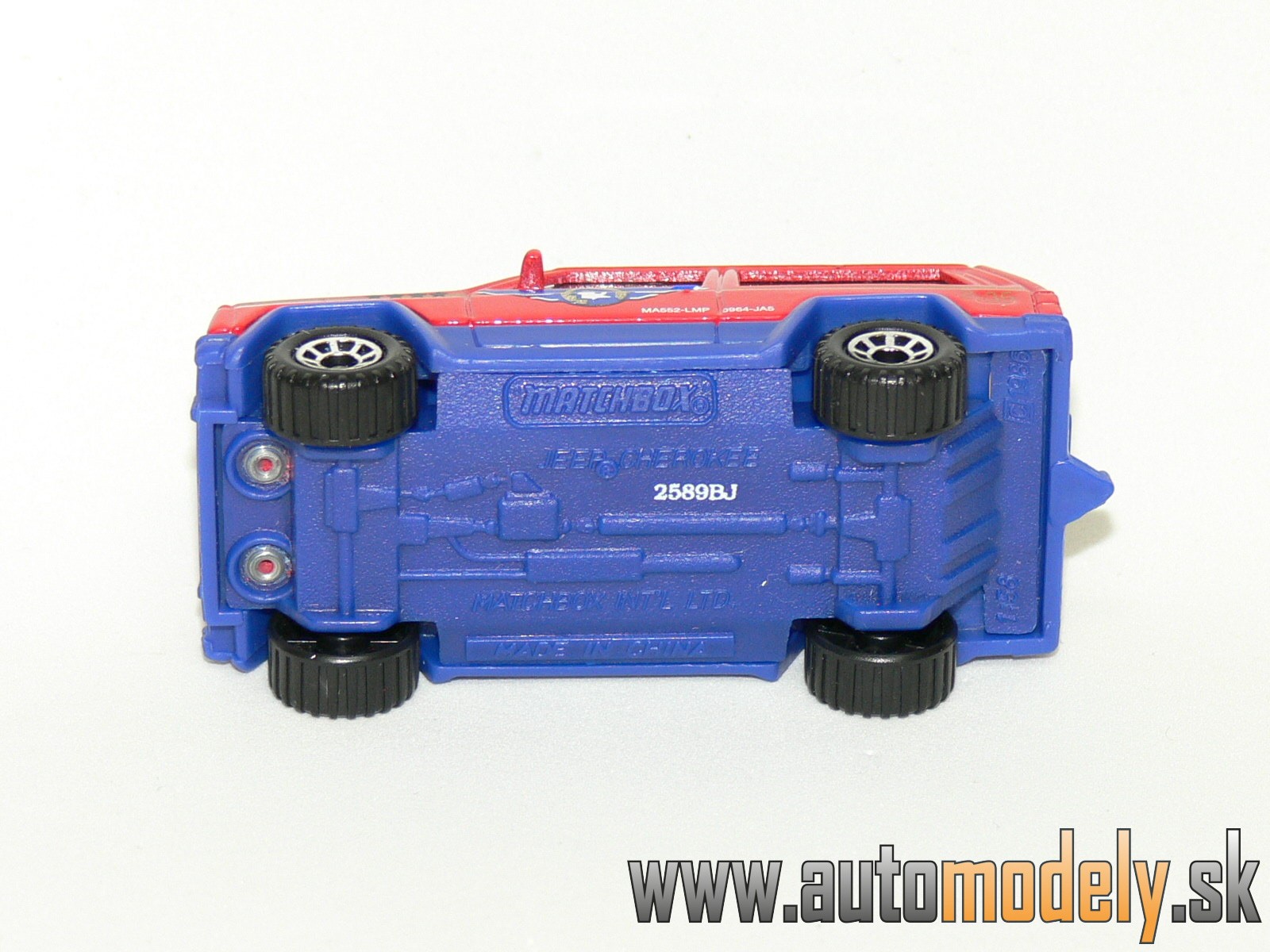Matchbox - Jeep Cherokee - 1:58