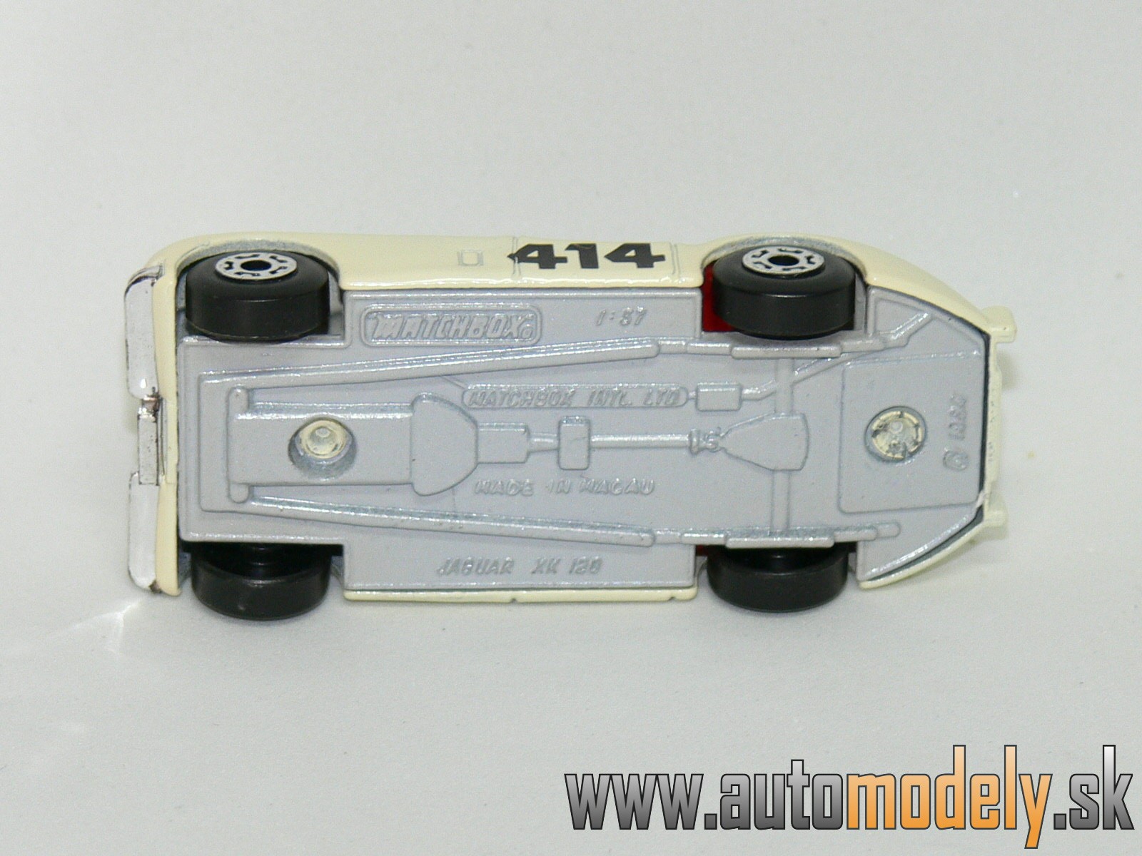 Matchbox - Jaguar XK120 - 1:57