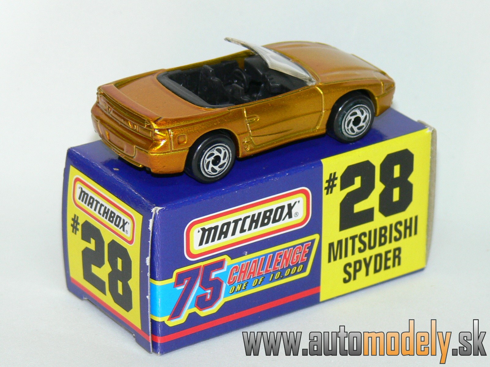 Matchbox No.28 - Mitsubishi Spyder - 1:60
