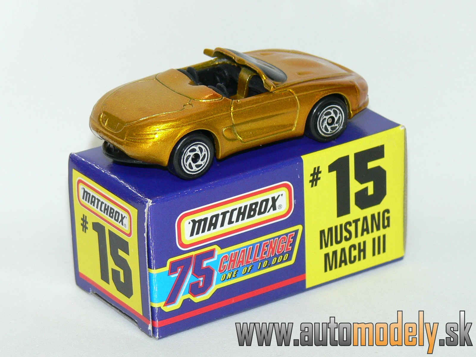Matchbox No.15 - Mustang Mach III - 1:62