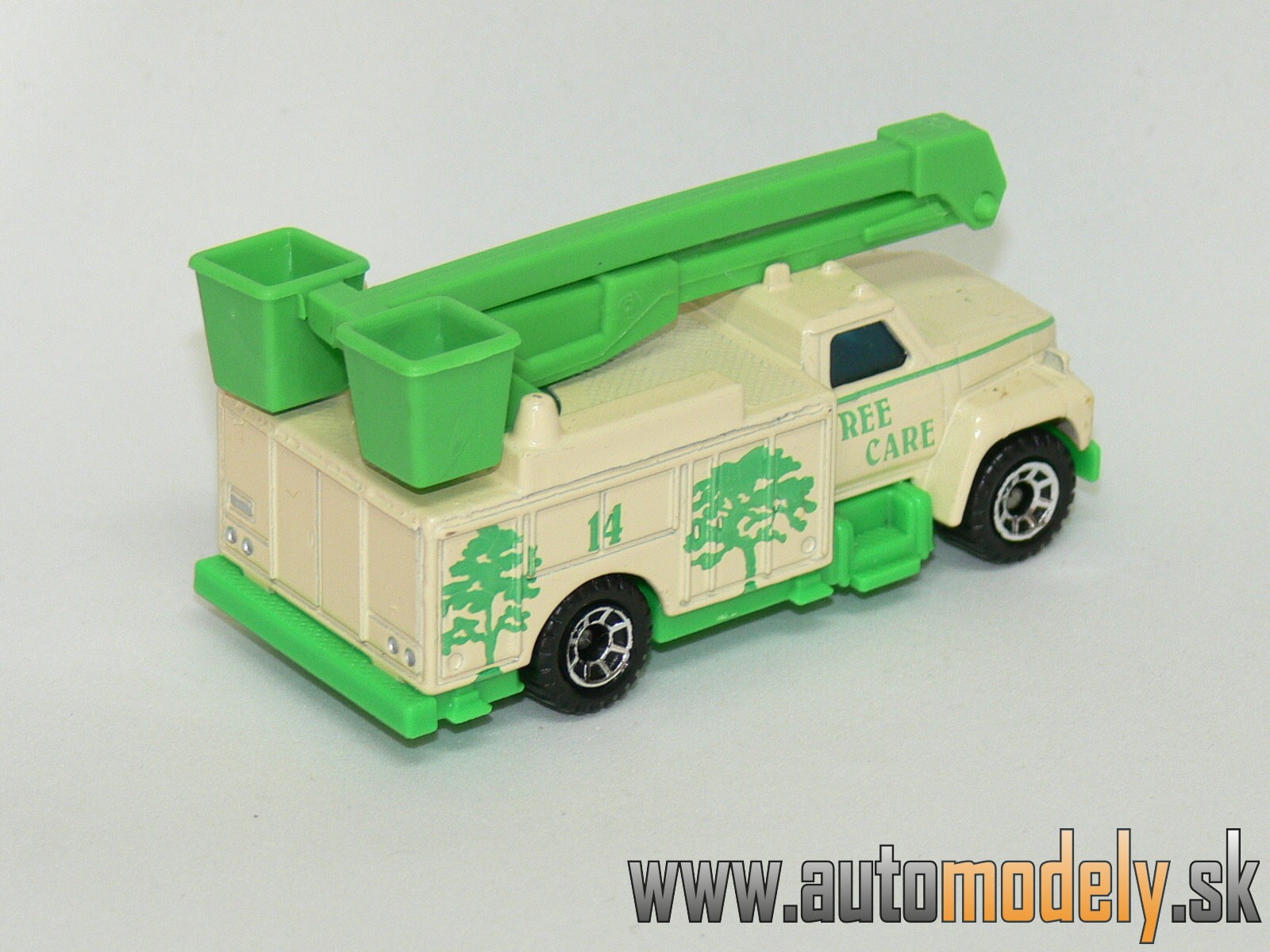 Matchbox - Ford F-Series Utility Truck - Tree Care - 1:83
