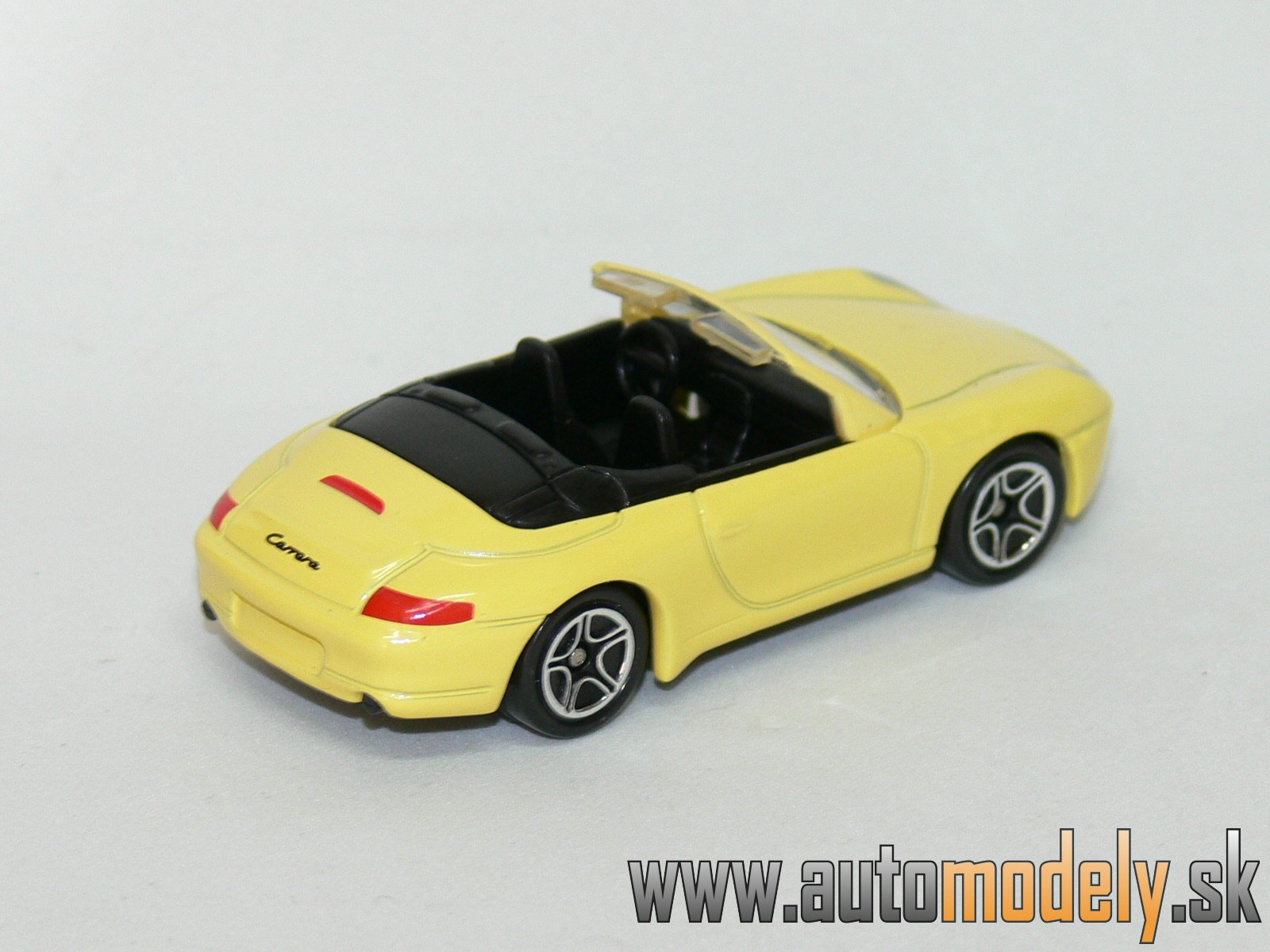 Matchbox - Porsche 911 Carrera Cabriolet Yellow - 1:59