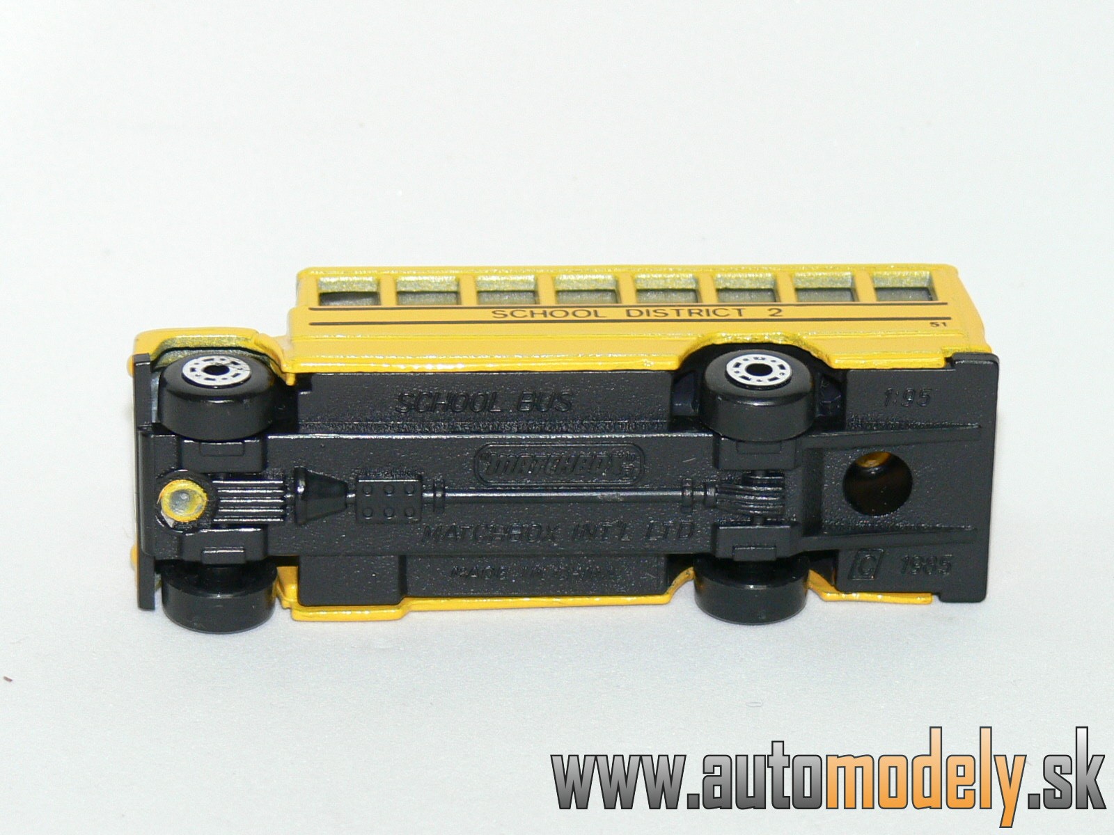 Matchbox - School Bus - District 2 - 1:95