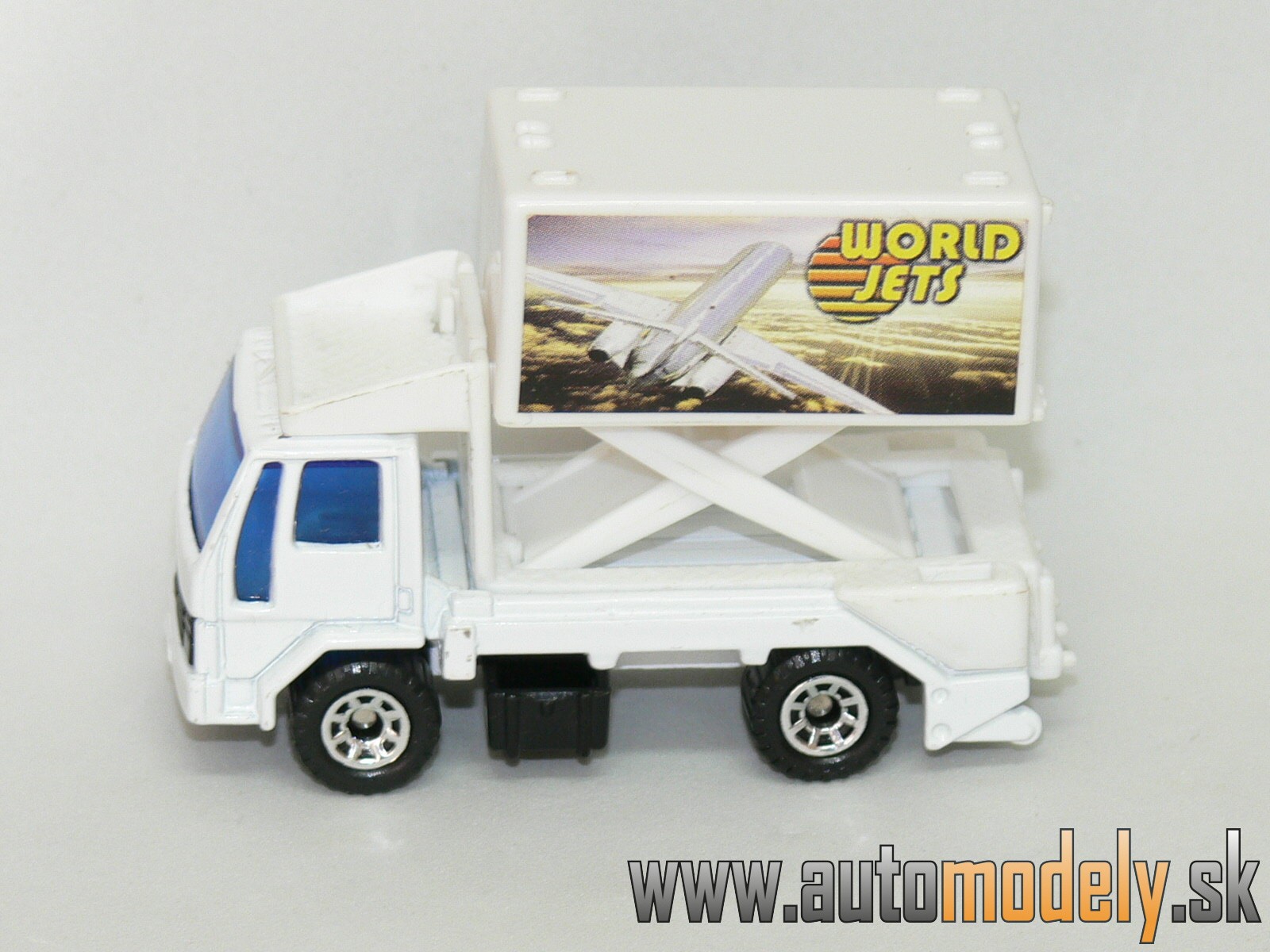 Matchbox - Scissors Truck - World Jets - 1:80