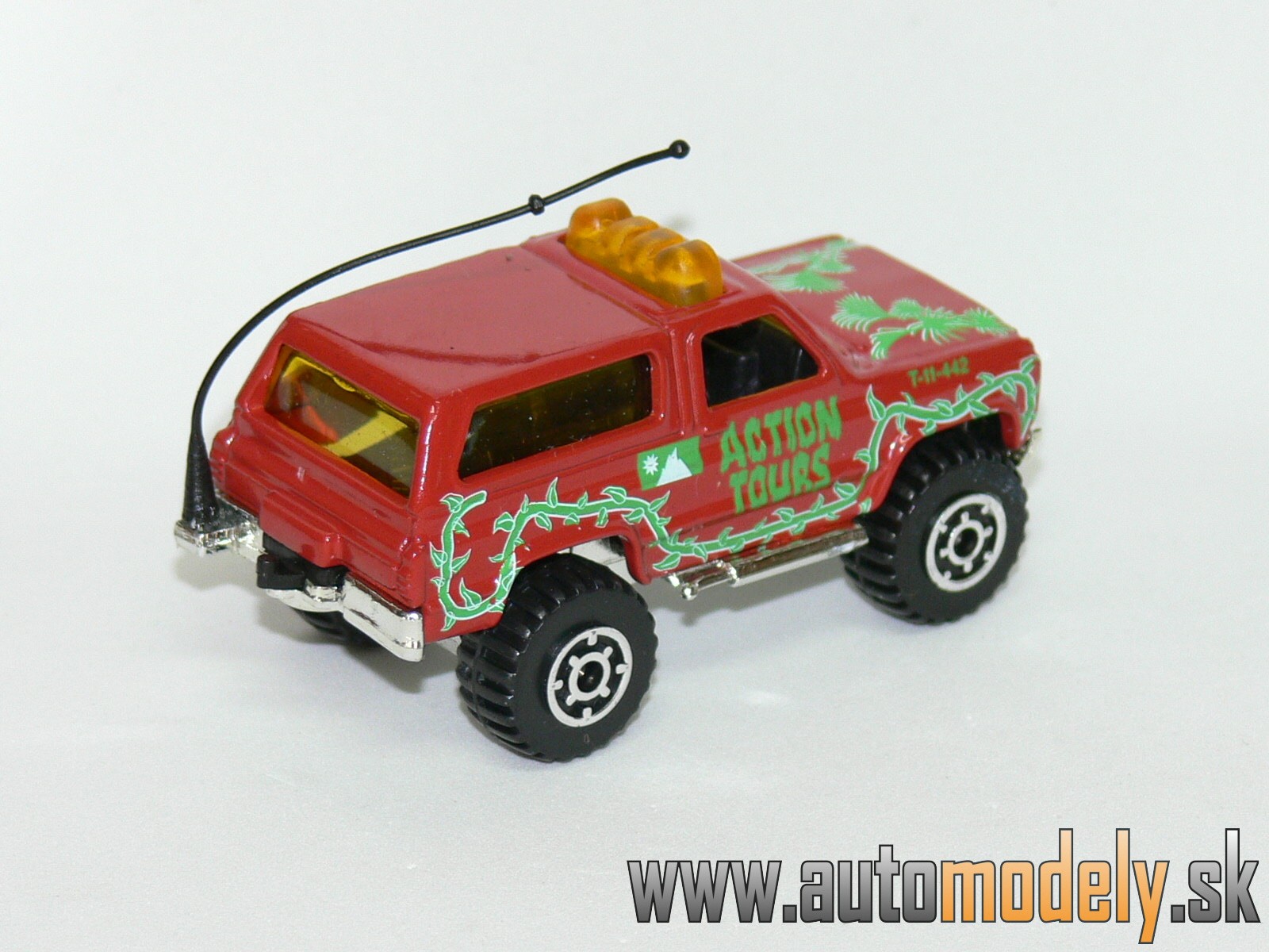 Matchbox - 4x4 Chevy Van Blazer - Action Tours - 1:56