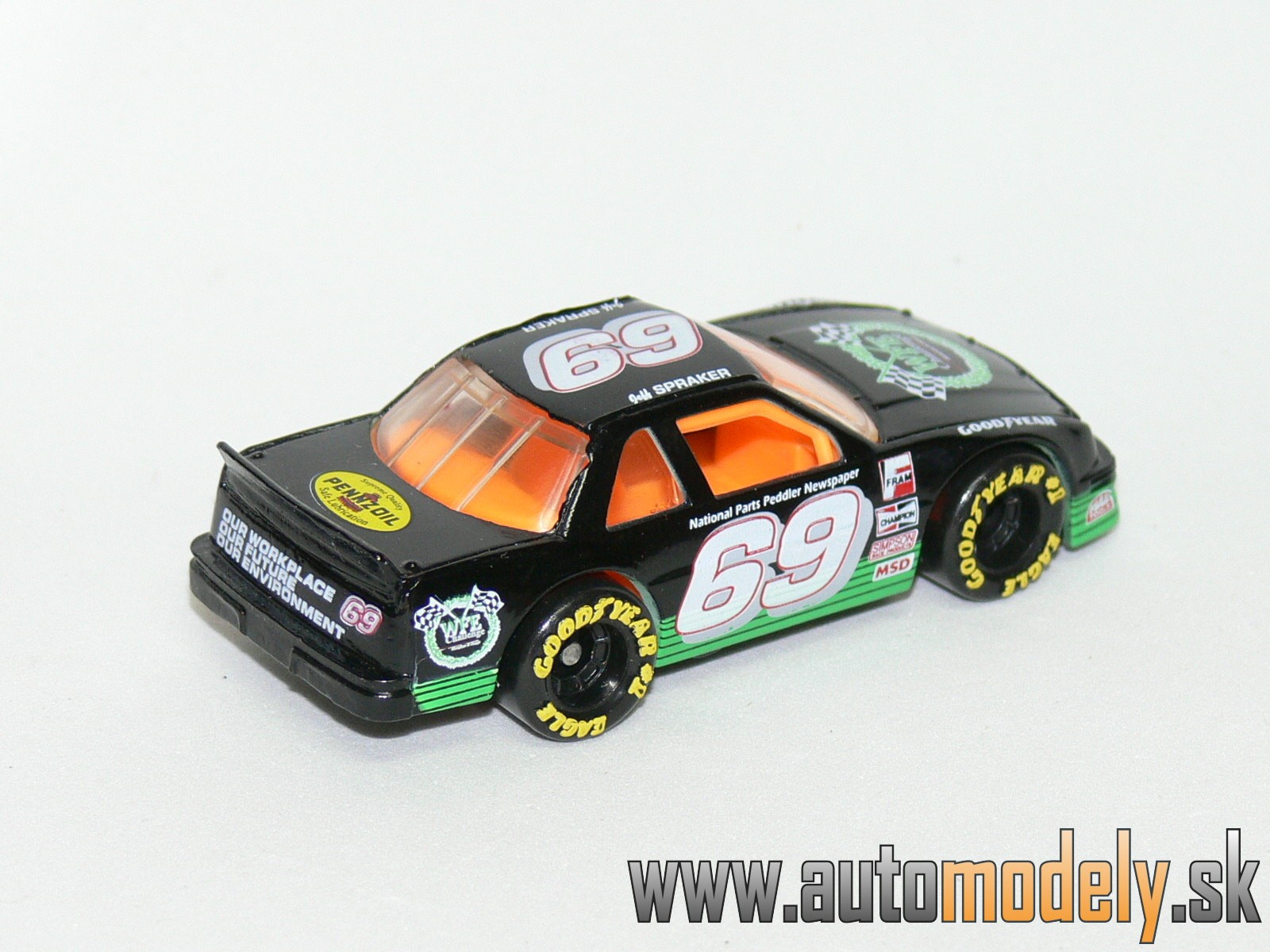 Matchbox - Chevrolet Lumina No.69 Nascar - 1:66