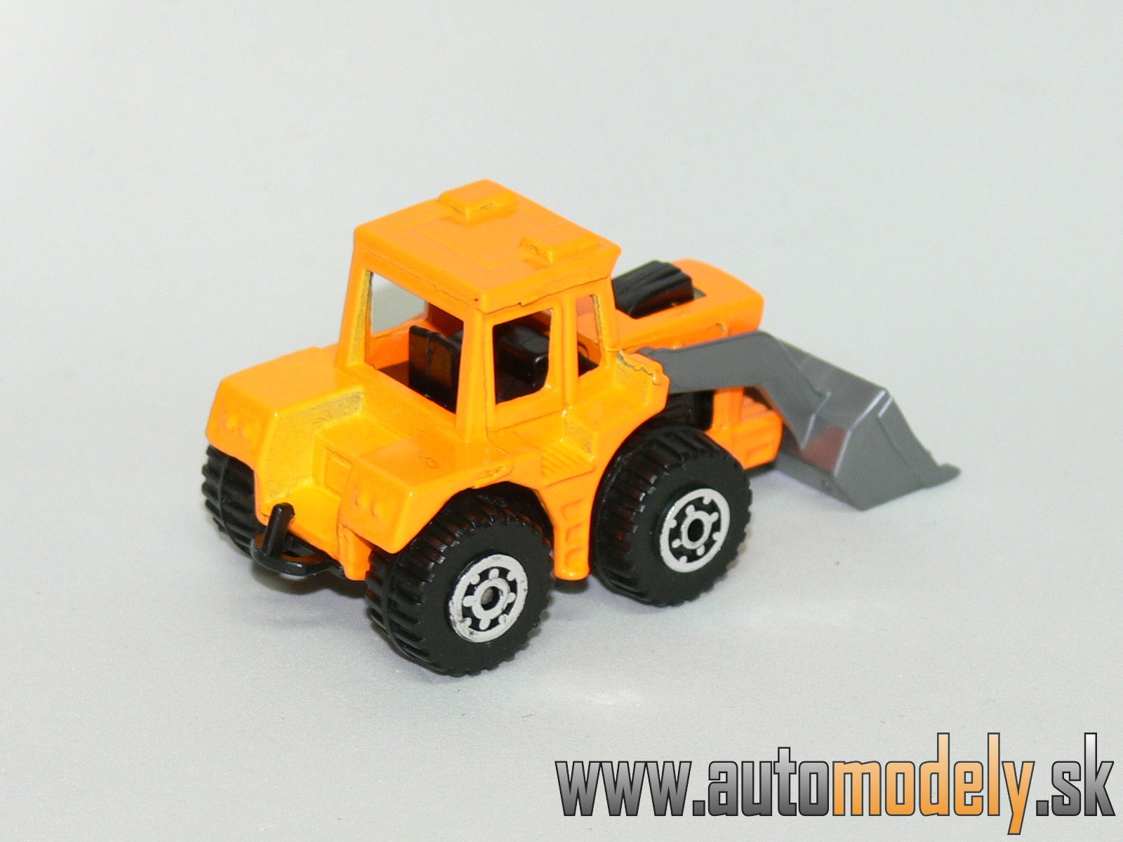 Matchbox Superfast No.29 - Tractor Shovel