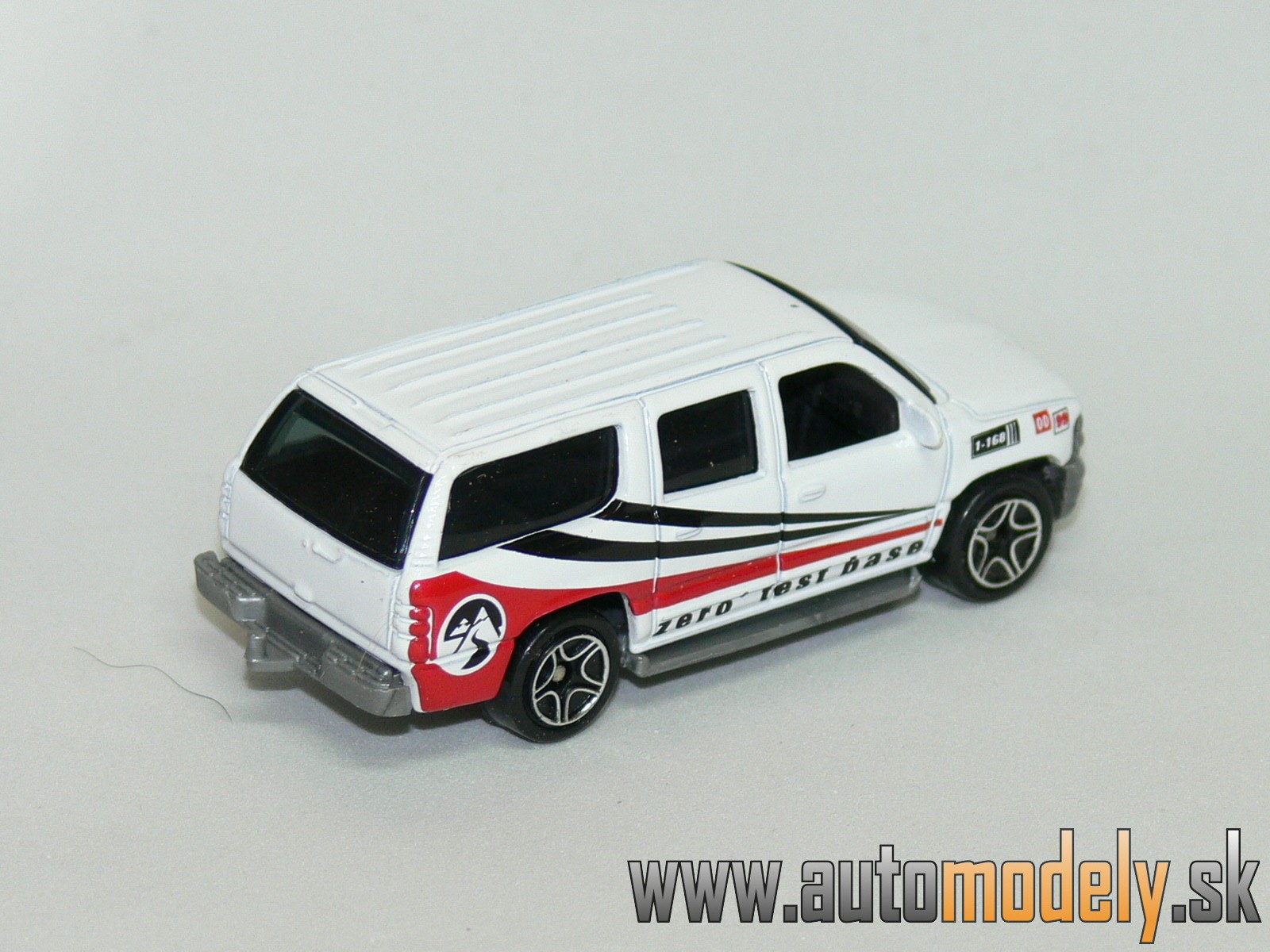 Matchbox - Chevrolet Suburban - 1:76