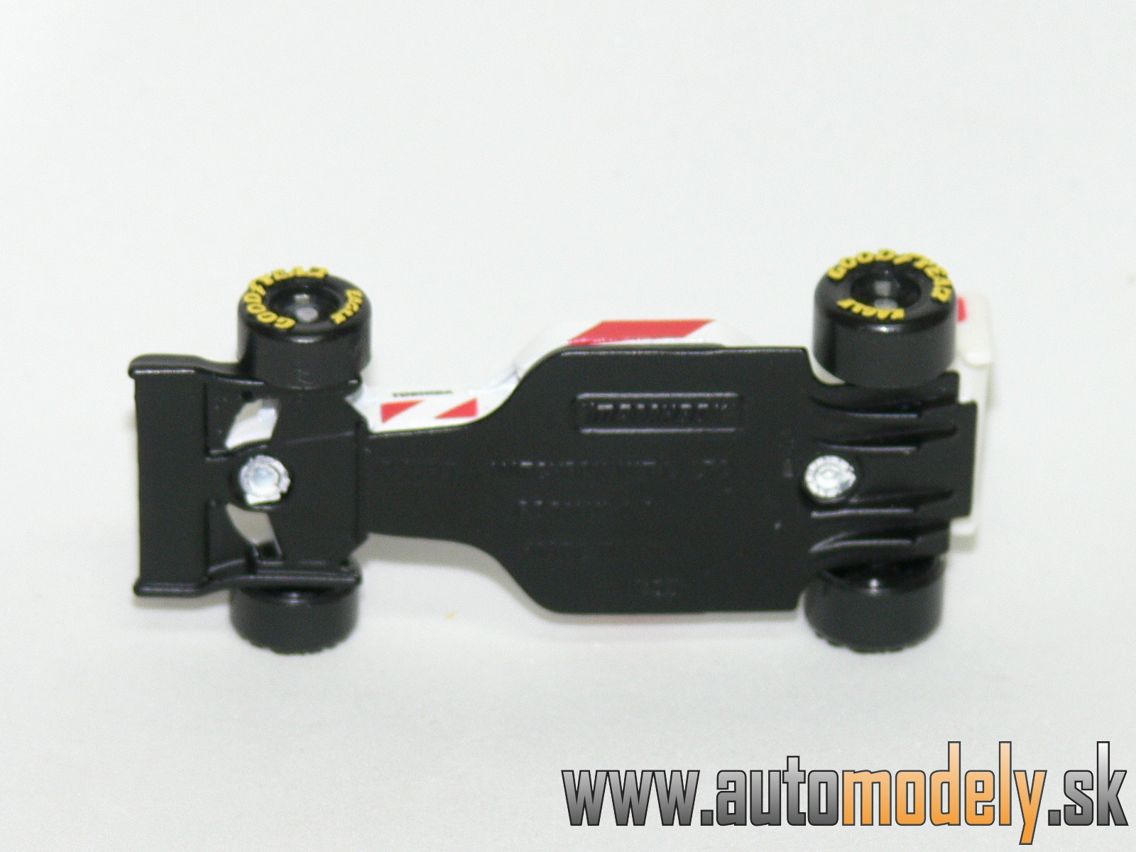 Matchbox - Formula 1 - Footwork - 1:53