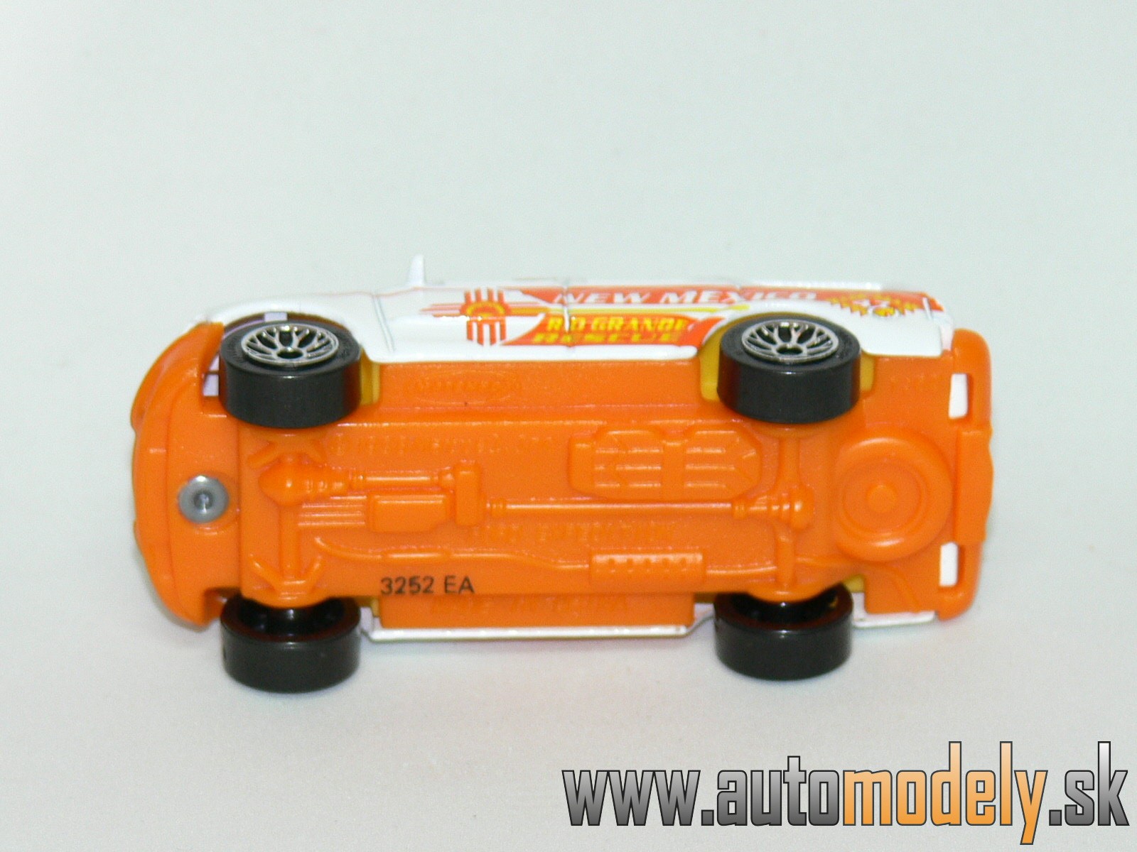 Matchbox - Ford Expedition - New Mexico Rio Grande RESCUE - 1:68