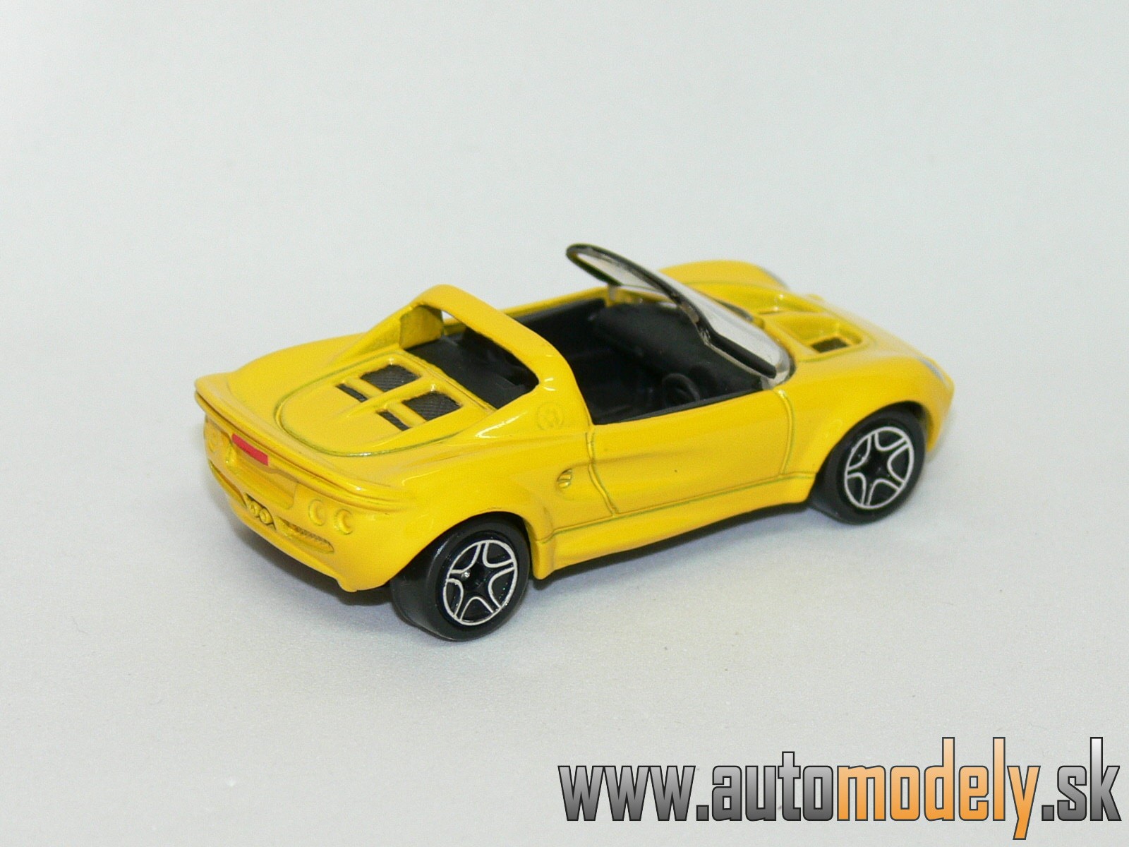 Matchbox - Lotus Elise Yellow - 1:55