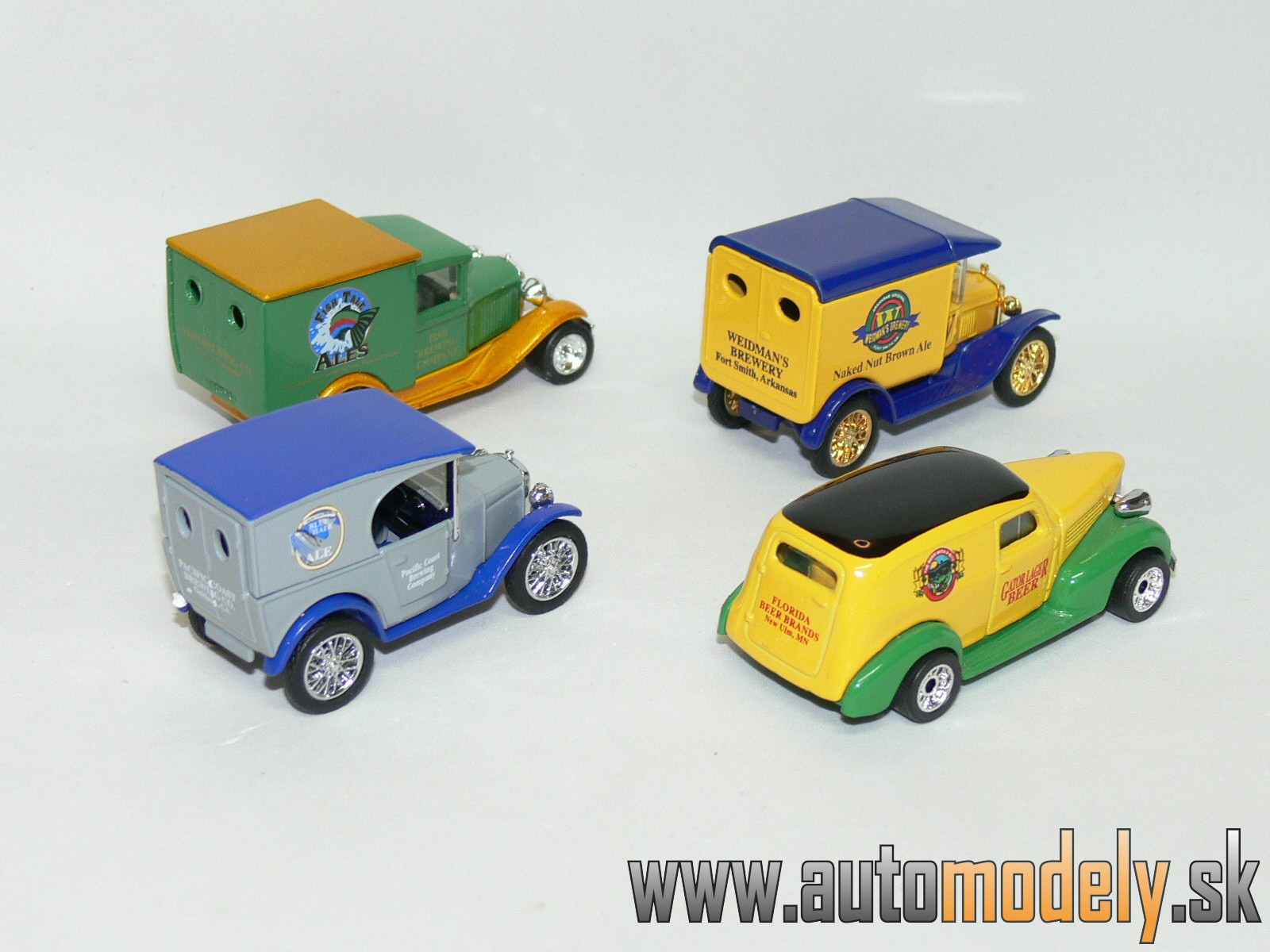 Matchbox Set MGB06-M - 4 Cars - Model Ford T + Model Ford A + Austin Mini Van + Chevy Sedan