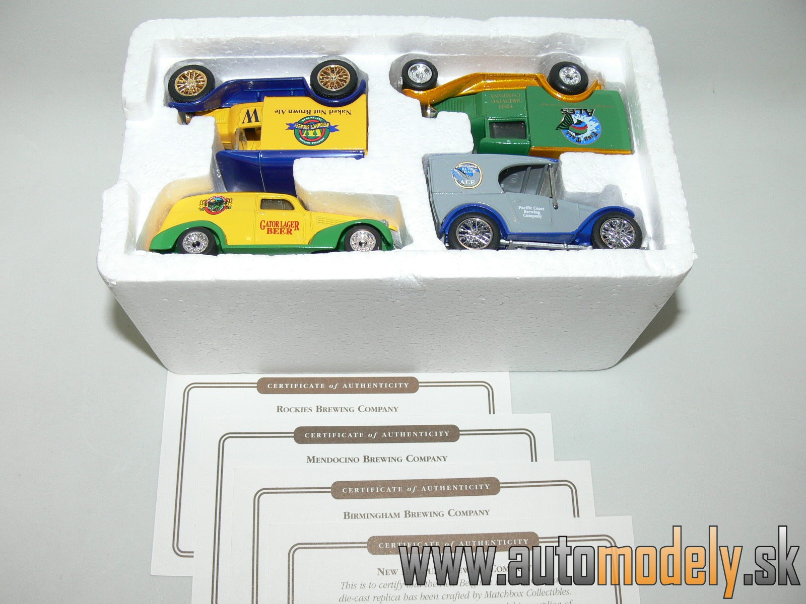 Matchbox Set MGB06-M - 4 Cars - Model Ford T + Model Ford A + Austin Mini Van + Chevy Sedan