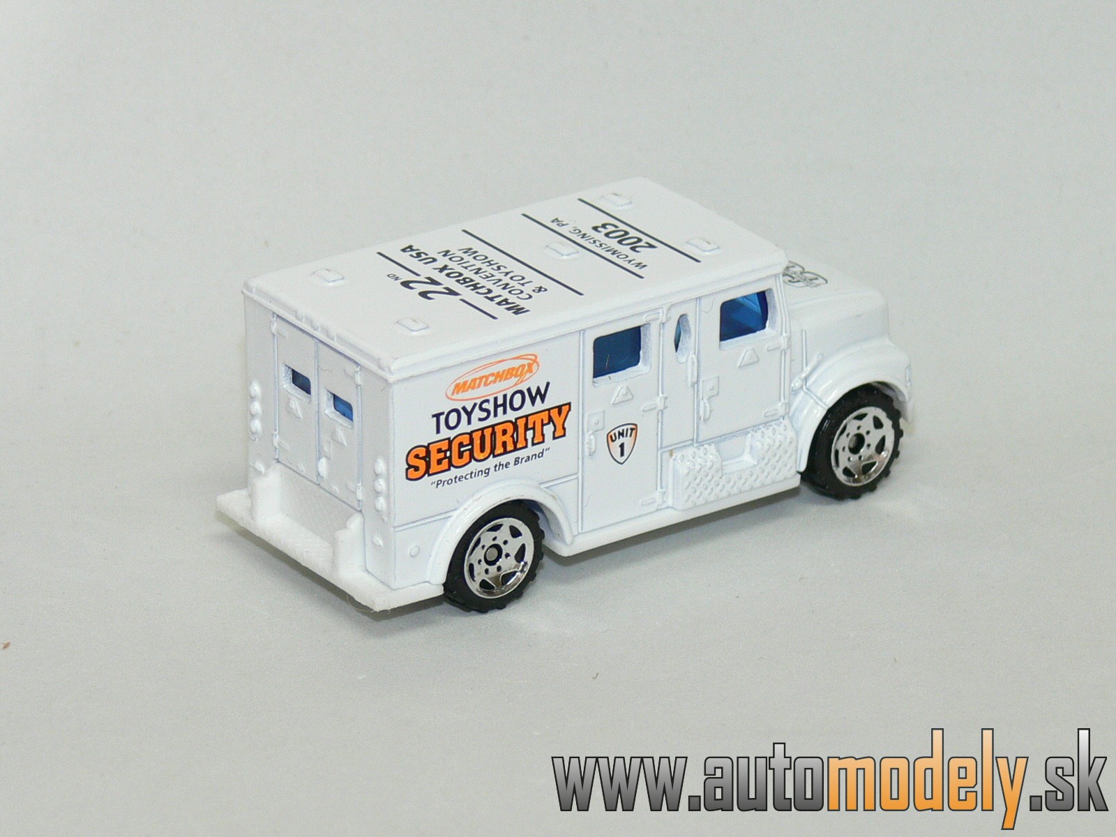 Matchbox - International Armored Car - SECURITY - 1:81