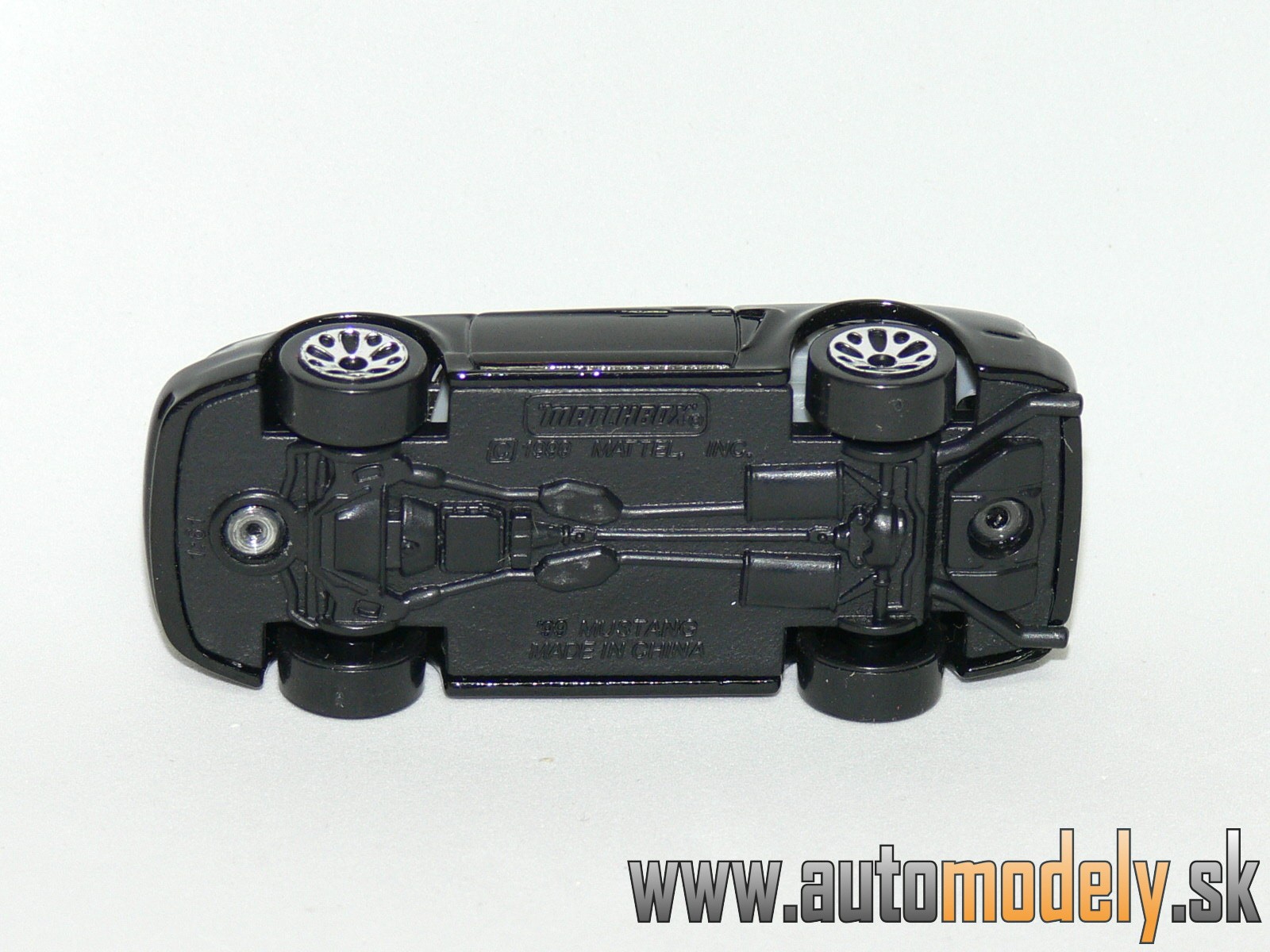 Matchbox - 1999 Ford Mustang - 96.5 TIC-FM - 1:61