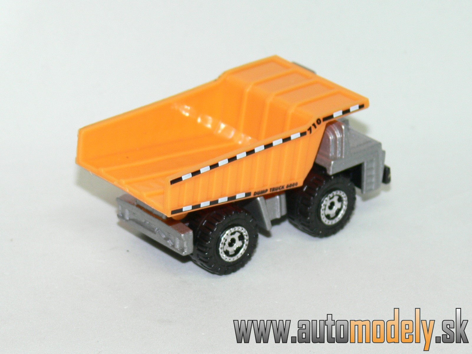 Matchbox - Dump Truck - 1:140