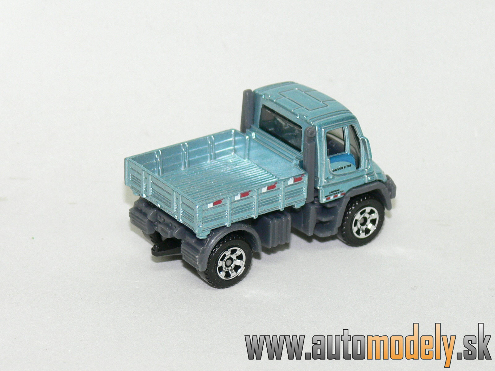 Matchbox - Mercedes-Benz Unimog U300 2006