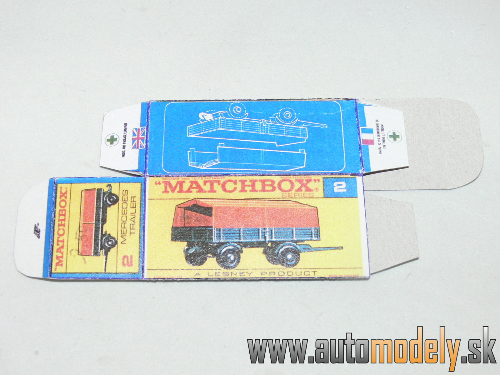 Replika Box - Matchbox Regular Wheels - No.2 Mercedes Trailer