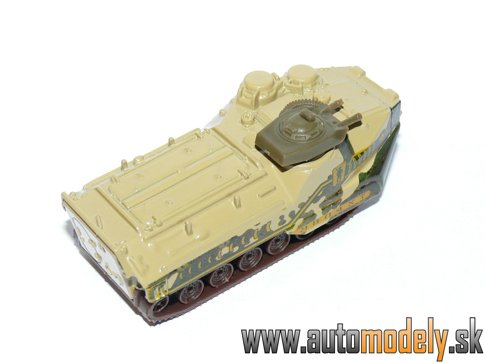 Matchbox - Amphibious Personnel Carrier - 1:102