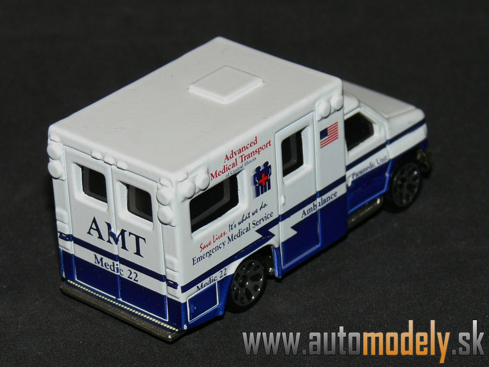 Matchbox - Ambulance - 1:80