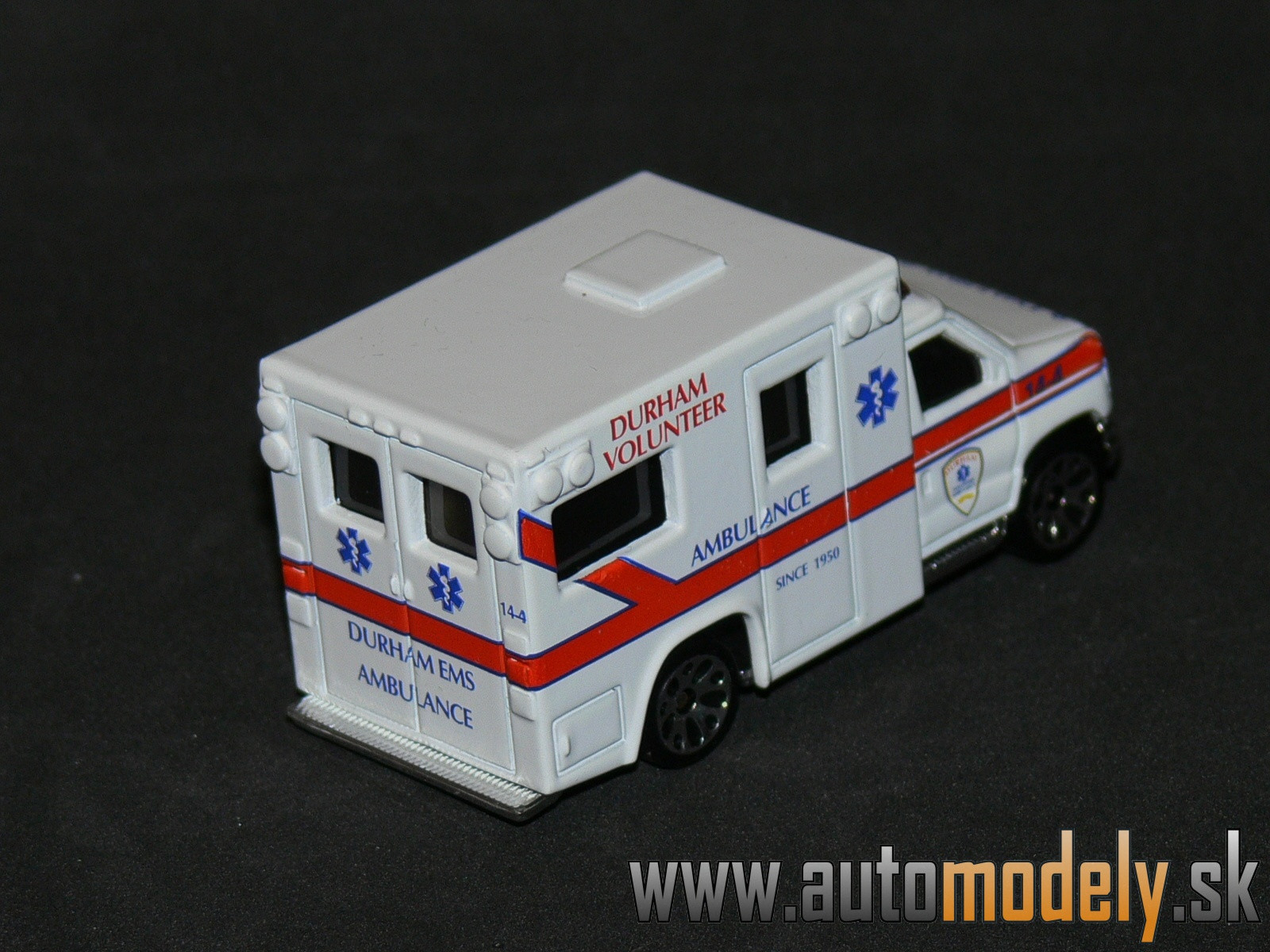 Matchbox - Ambulance - 1:80
