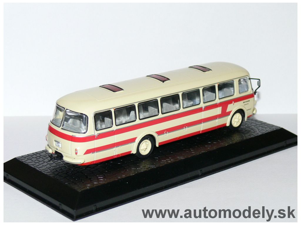 Škoda 706 RTO Autobus ( 1963 ) - 1:72