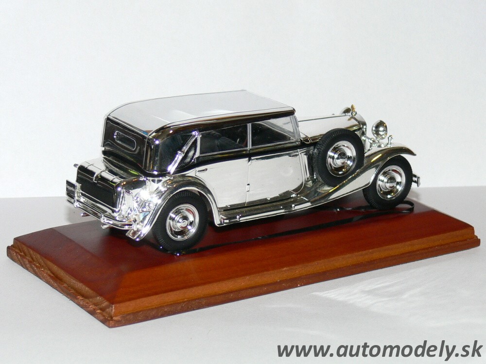 Maybach Zeppelin - 1:43 Silver-Cars Collection