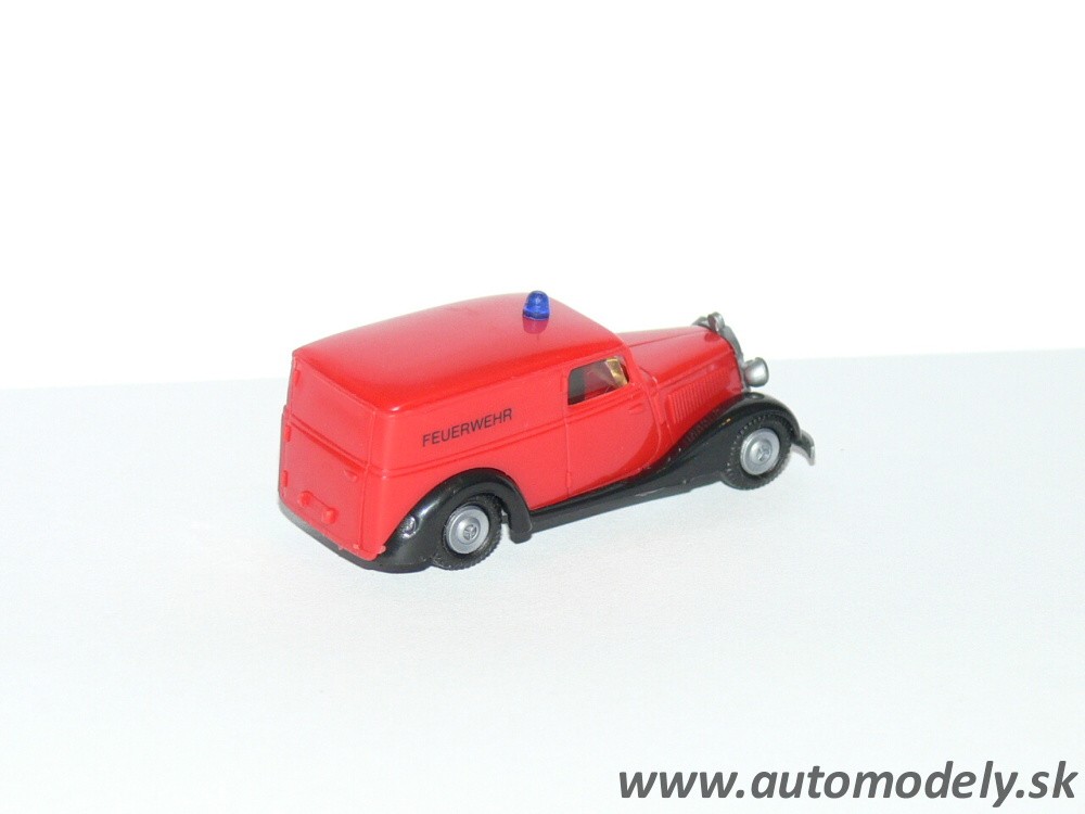 Praliné - Mercedes Benz 170V "Feuerwehr" HASIČI - 1:87