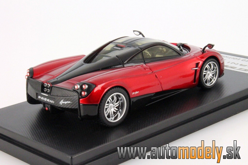 GTA - 2013 Pagani Huayra ( Red with black ) - 1:43