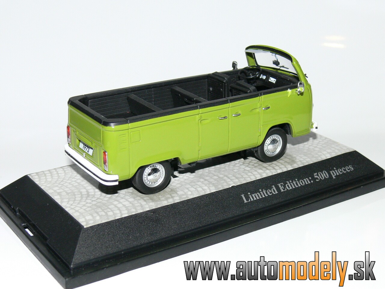 PREMIUM CLASSIXXS - VW T2b Open Air - 1:43