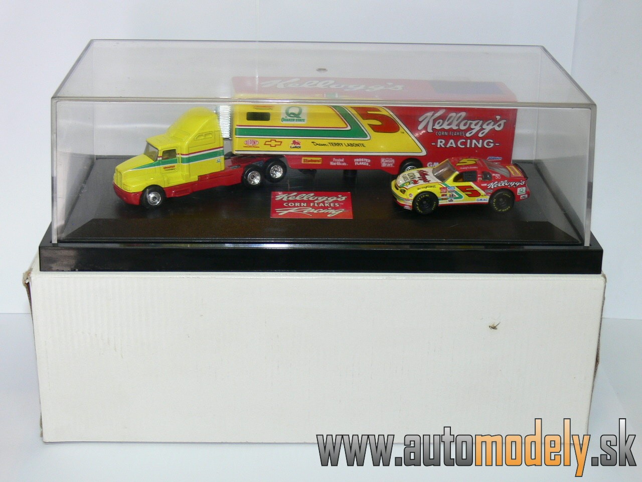 Matchbox - Kellogg´s Corn Flakes Racing NASCAR No.5