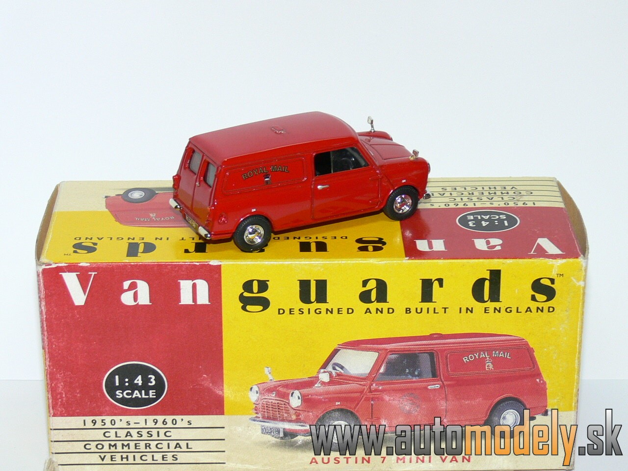 Vanguards VA14001 - Austin 7 Mini Van "Royal Mail" - 1:43