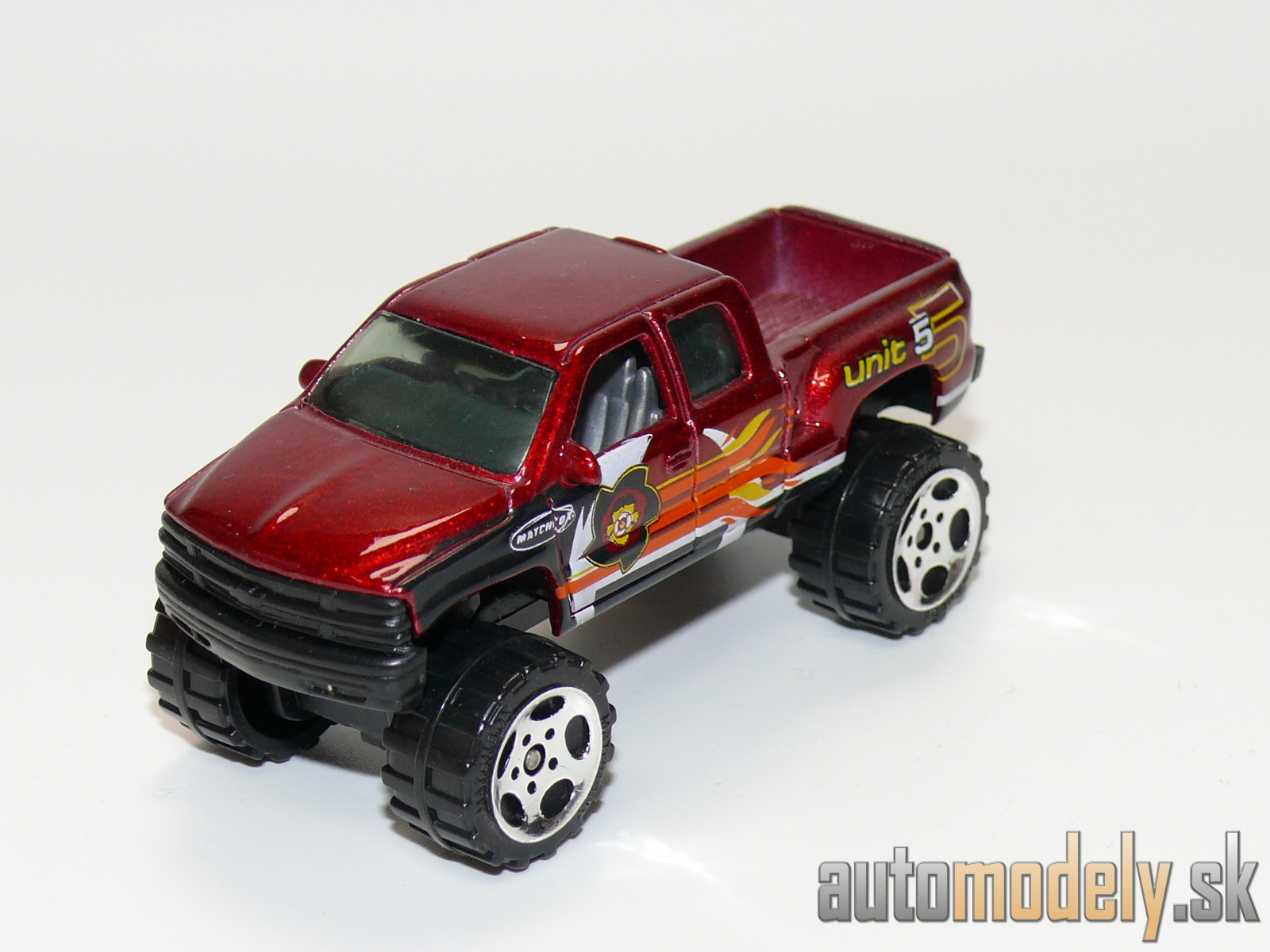 Matchbox Chevrolet Silverado 4x4 1 76 AUTOMODELY sk