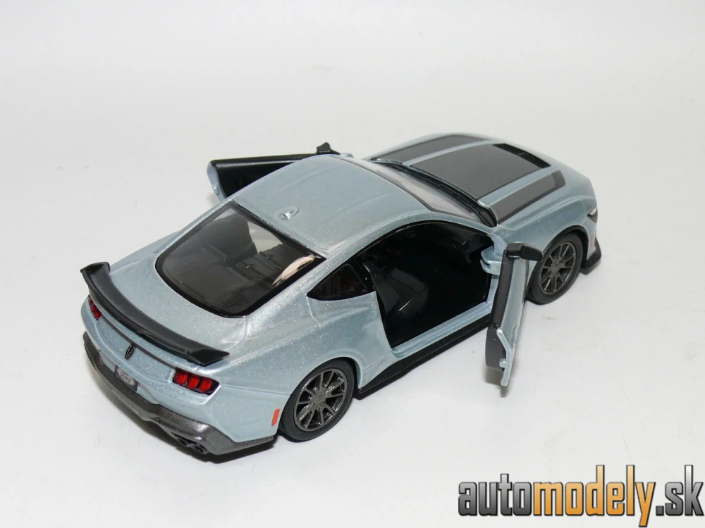 Kinsmart KT5455 - 2024 Ford Mustang Dark Horse - 1:38