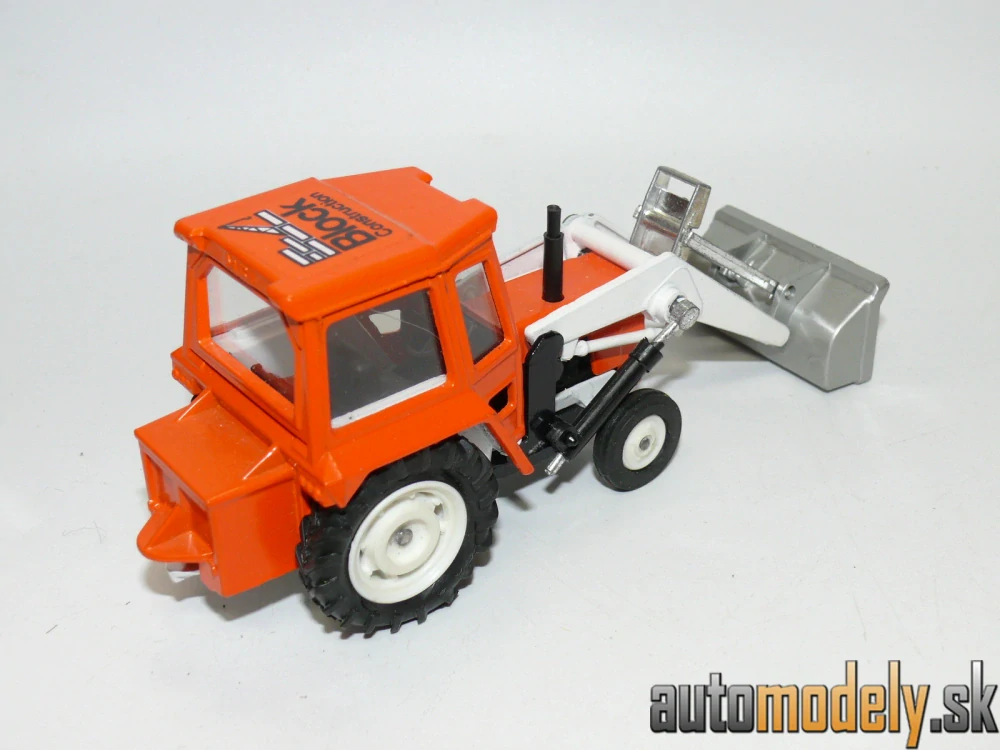 Massey Ferguson - MF50B Tractor