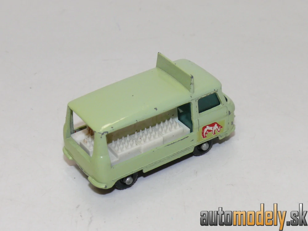 Matchbox No. 21 - Commer Bottle Float