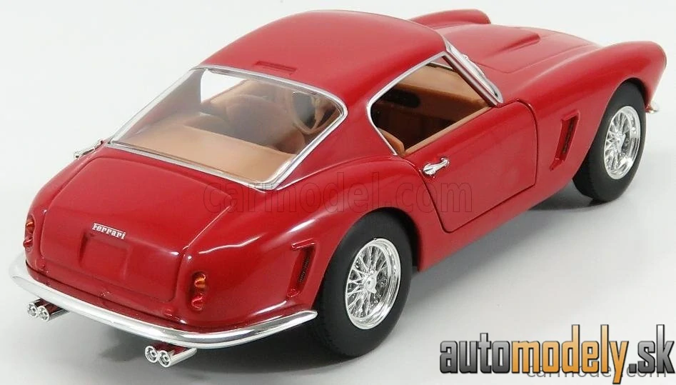 Bburago - Ferrari 250 GT Berlinetta Passo Corto - 1:24