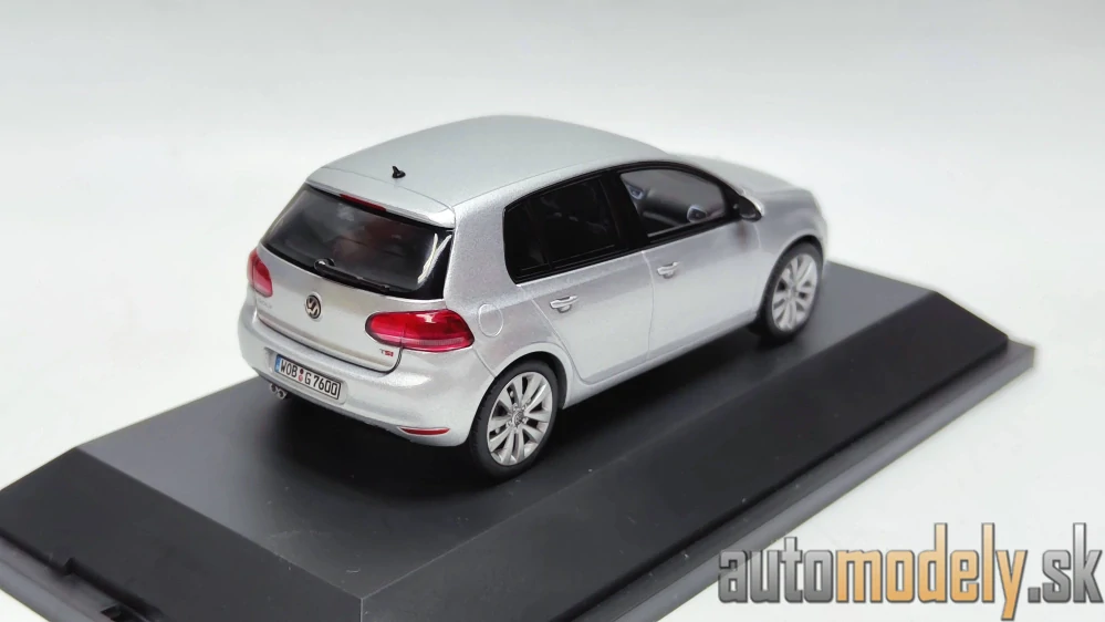 Schuco - Volkswagen Golf 2008 - 1:43